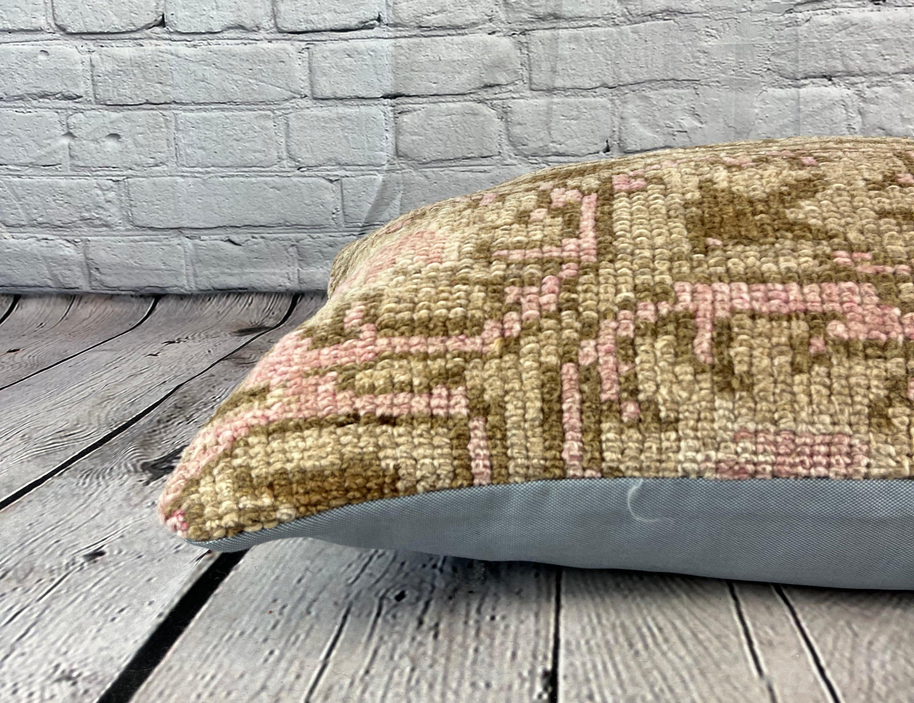 16 x 24 Rug Pillow Road Splendor Turkish Pillow Cushion Cover #7479 In New Condition For Sale In Houston, TX
