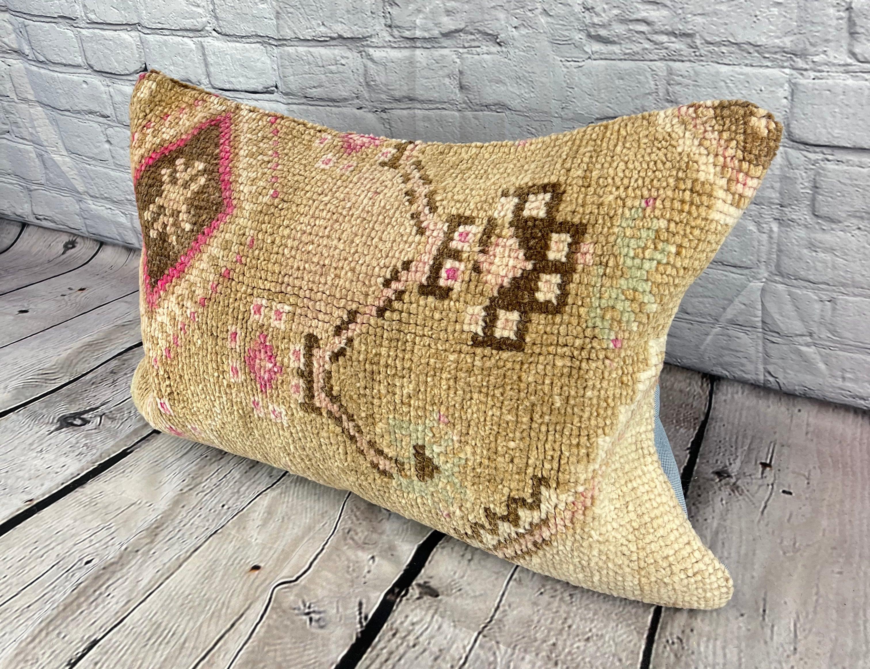 16 x 24 Rug Pillow Sultanate Splendor Turkish Pillow Cushion Cover #7465 Enhance your home decor with our Rug Pillow Turkish Rug Cushion. This exquisite pillow cover, meticulously handwoven, brings a touch of elegance and cultural heritage to any