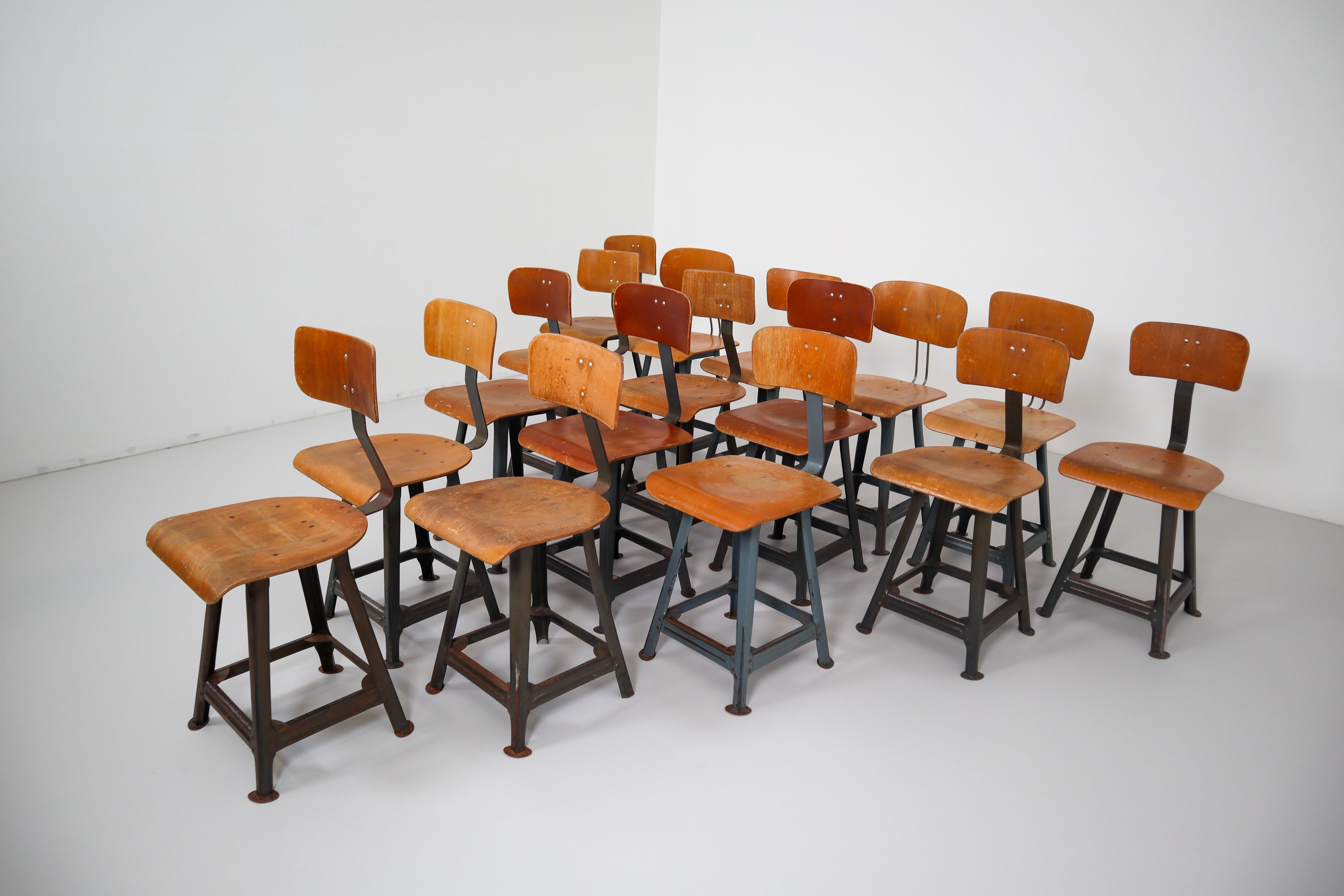 16 Industrial Chairs by Robert Wagner for Bemefa, Rowac, Germany, 1950s 6