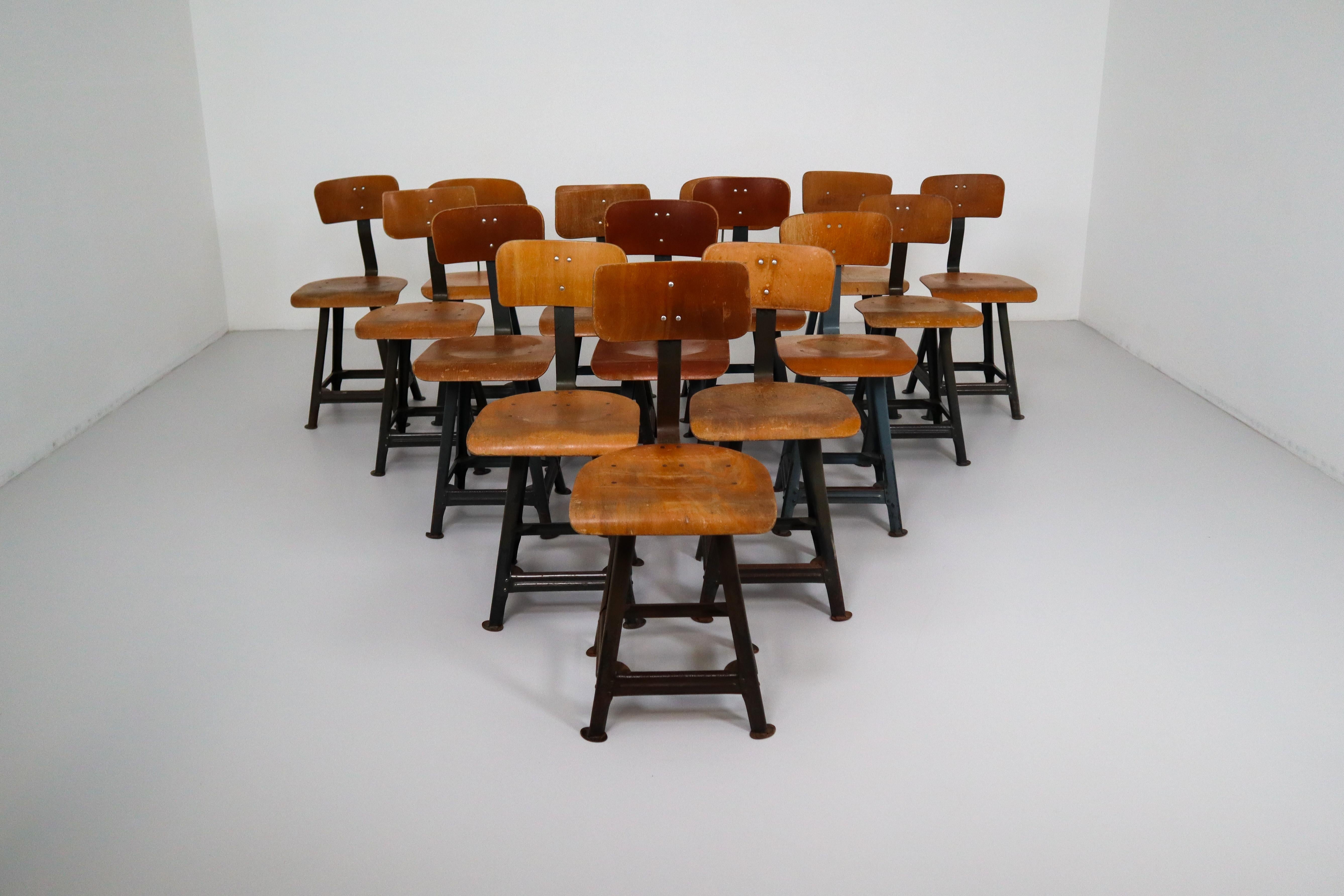 Large set of 16 industrial working chairs by Robert Wagner for Bemefa – Rowac, Germany, 1950s.

These Classic industrial chair boasts the highest quality of craftsmanship. It was designed by Robert Wagner for Bemefa - Rowac. The steel and plywood