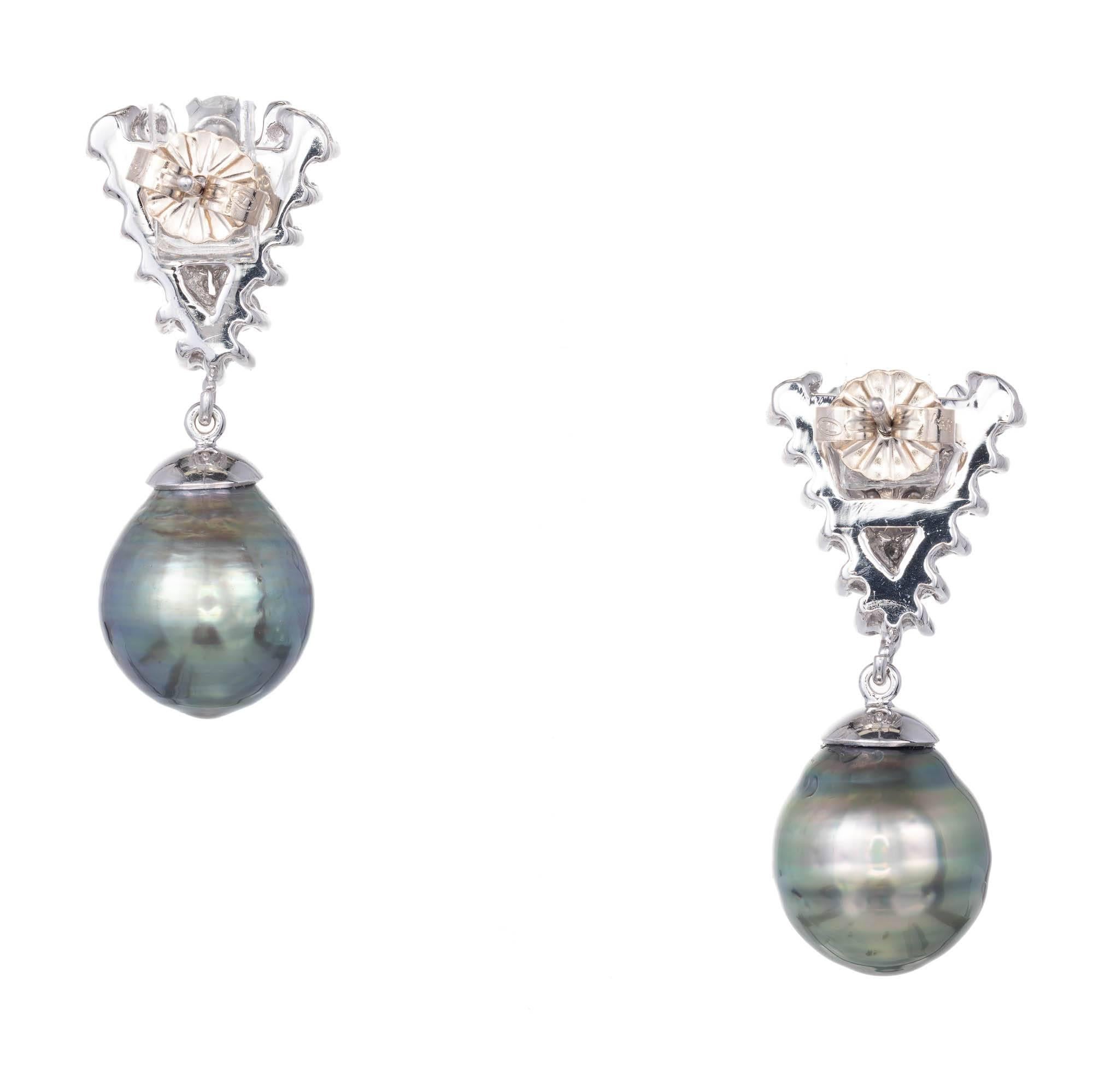 Round Cut 1.60 Carat Black South Sea Baroque Pearl Diamond Gold Dangle Earrings