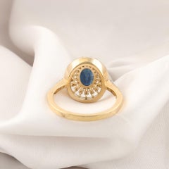 1.60 Carat Blue Sapphire 0.31 Carat SI/H Diamond Ring 14 Karat Yellow Gold