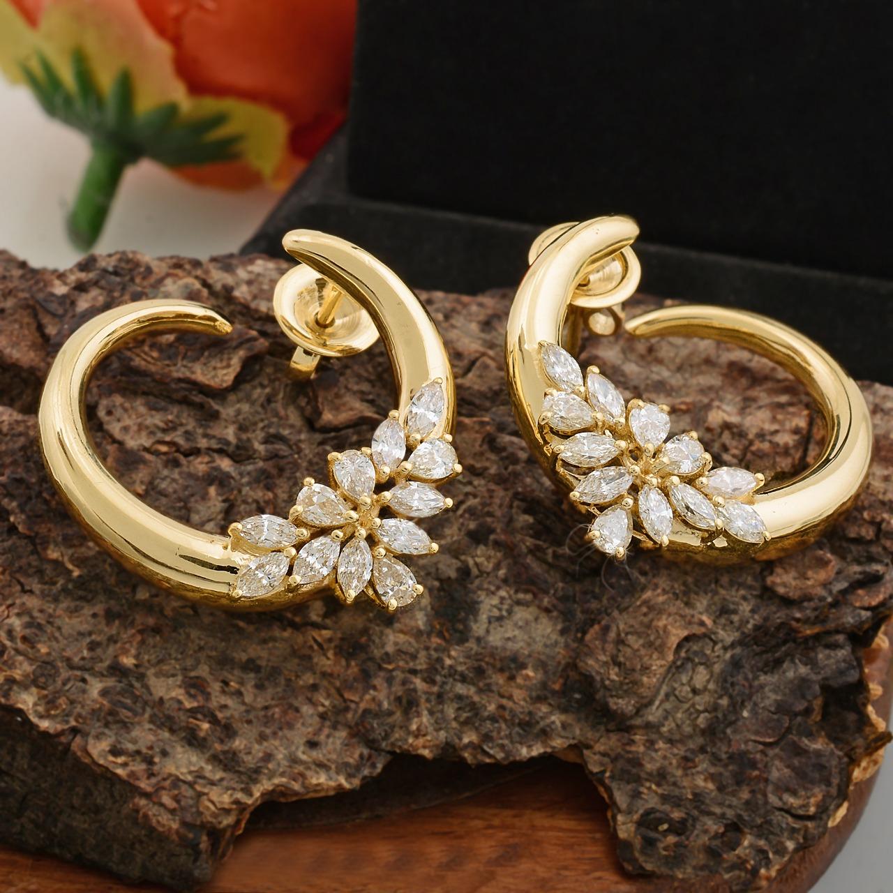 Halbmond-Ohrringe mit 1,60 Karat Diamant 14 Karat Gelbgold (Moderne) im Angebot
