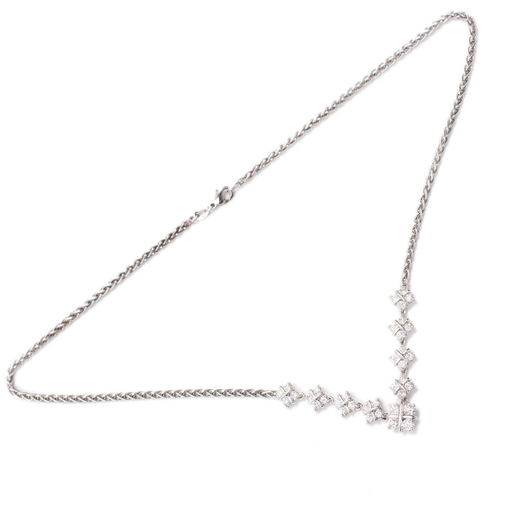 Women's 1.60 Carat Diamond Checkerboard Design Platinum Necklace