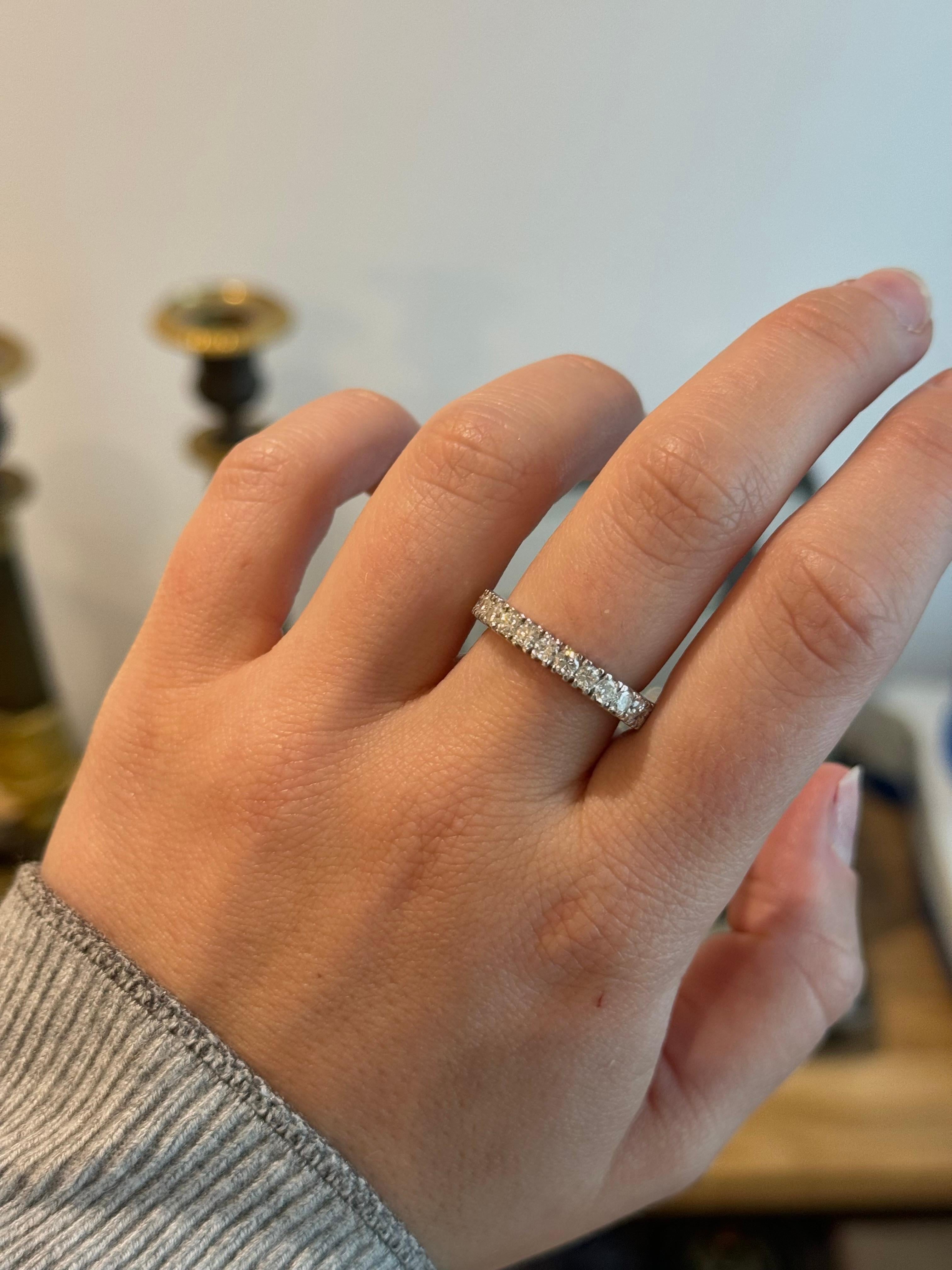 Modern 1.60 Carat diamond full eternity diamond ring gold 18 Karat For Sale