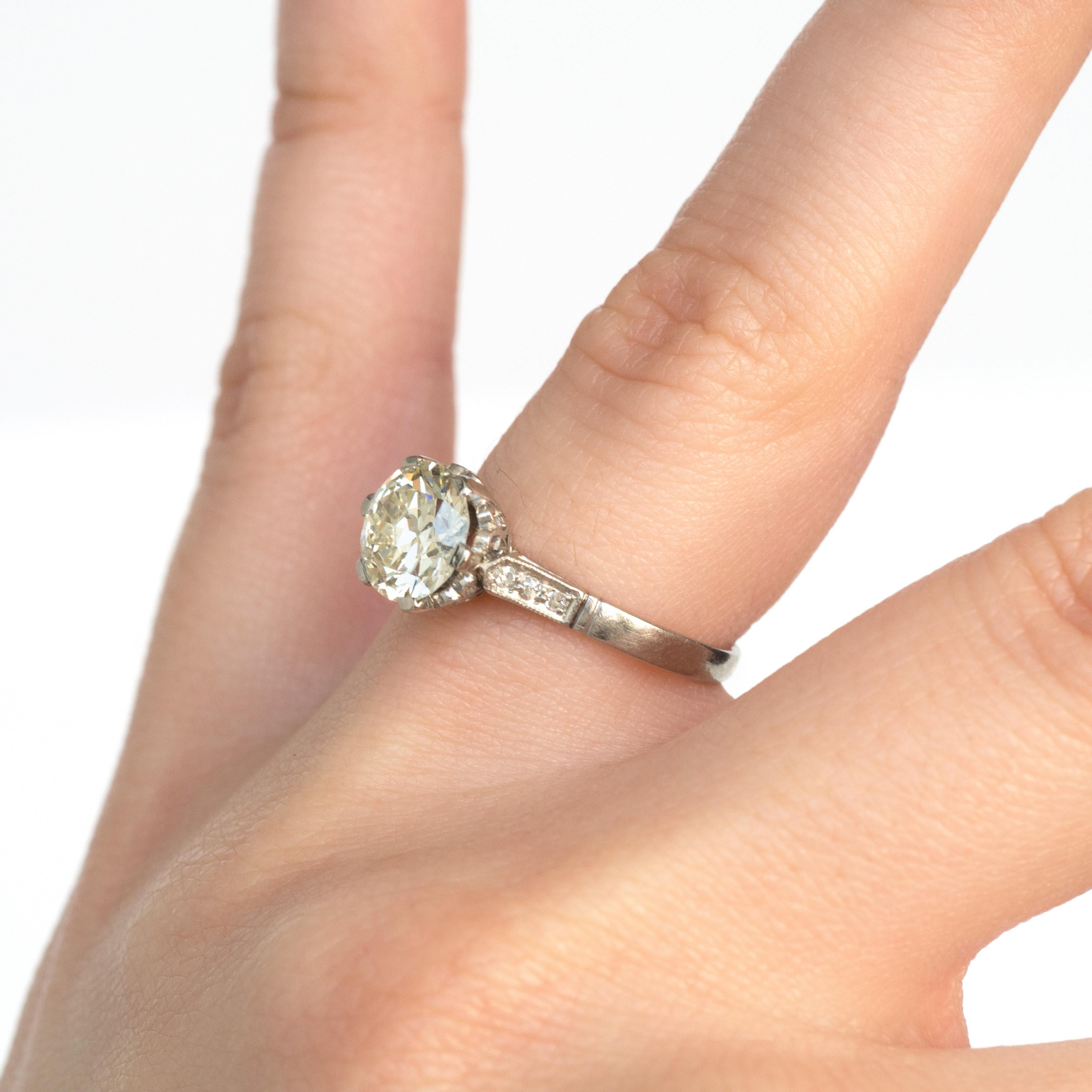 1.60 Carat Diamond Platinum Engagement Ring In Excellent Condition For Sale In Atlanta, GA
