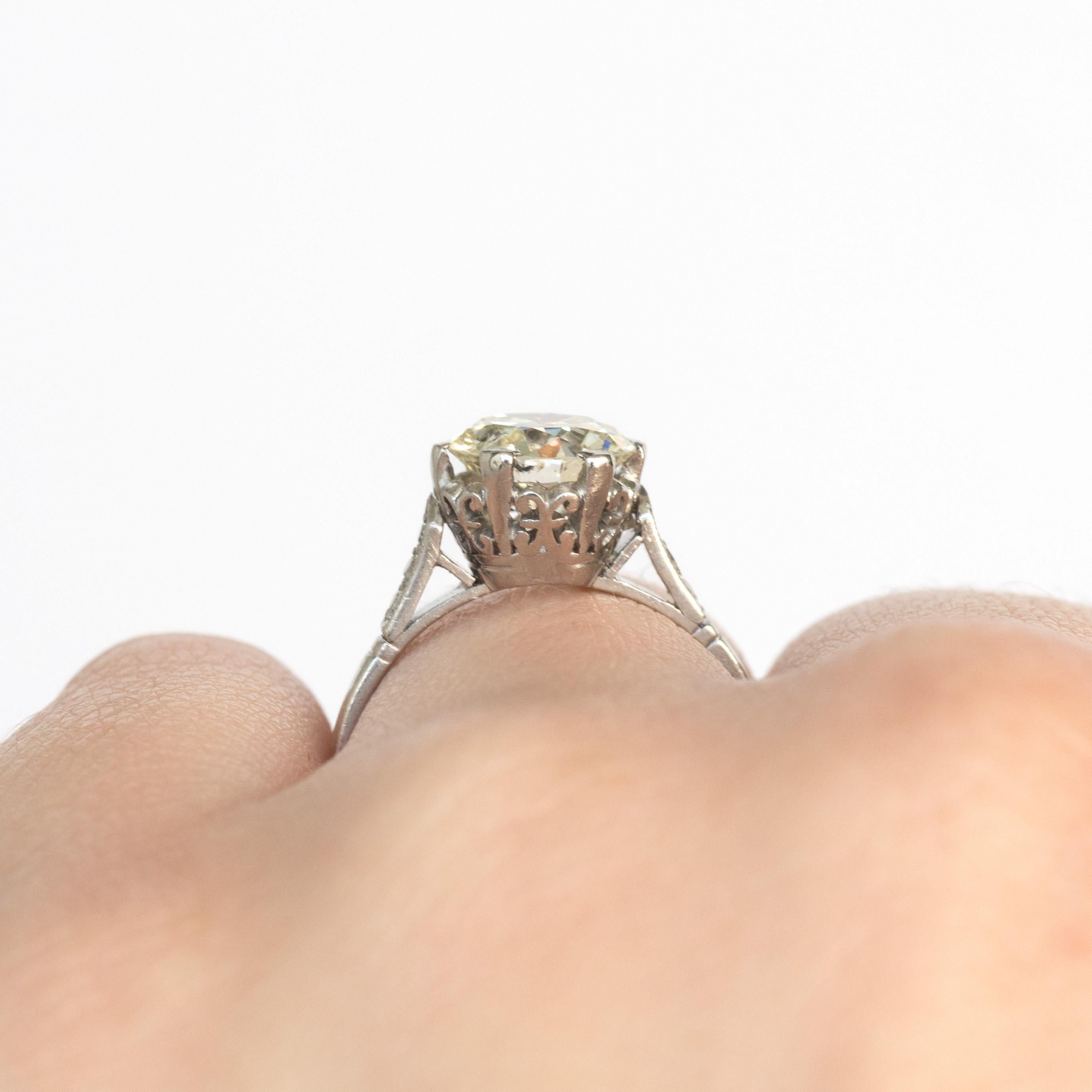 Women's or Men's 1.60 Carat Diamond Platinum Engagement Ring For Sale