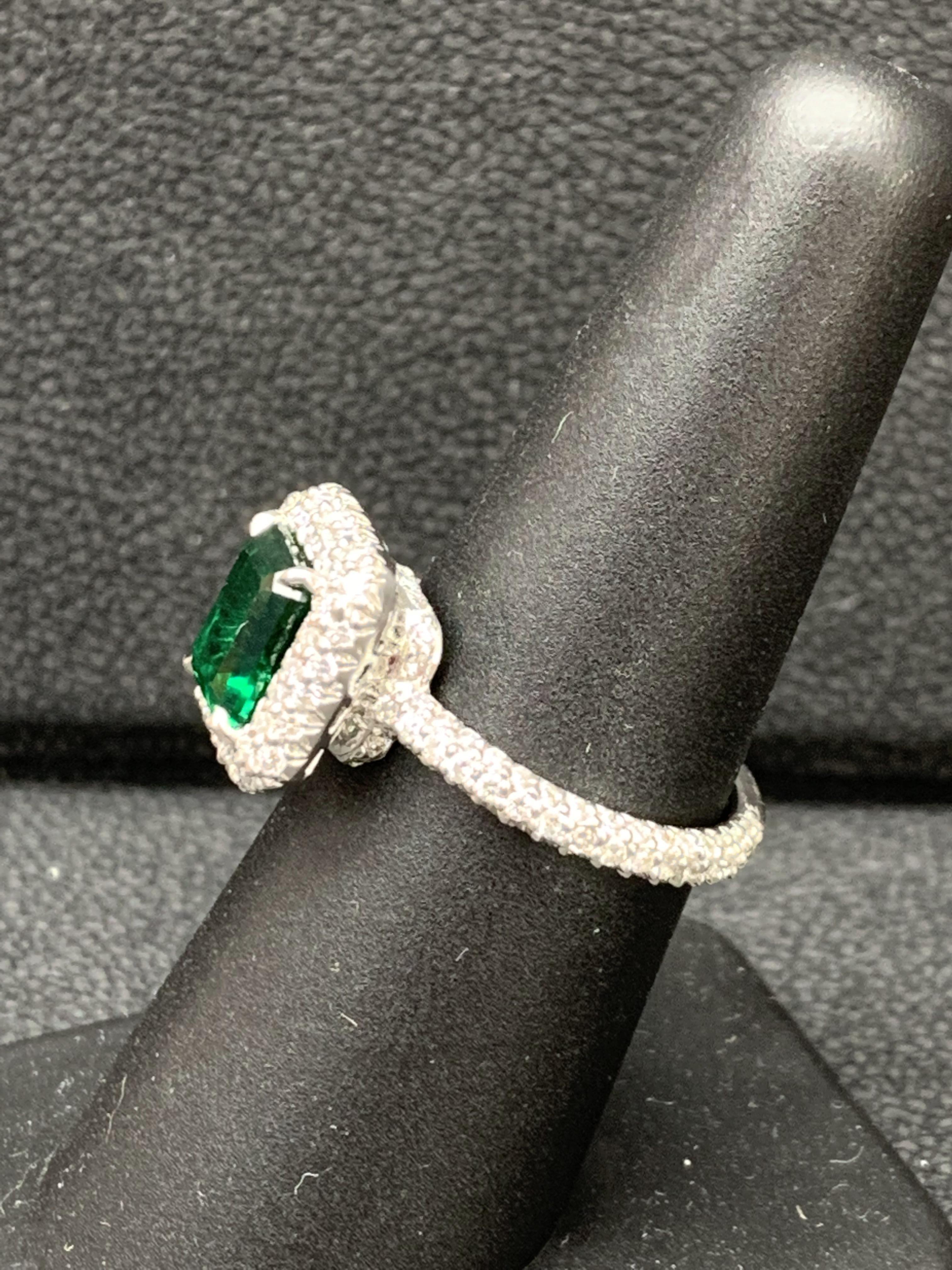Bague de fiançailles en platine avec diamants et émeraude taille émeraude de 1,60 carat en vente 14