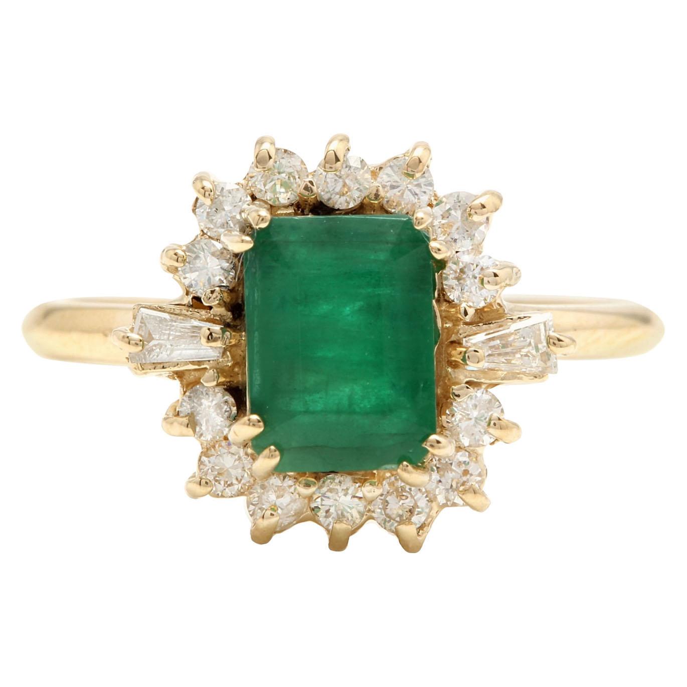 1.60 Carat Natural Emerald and Diamond 14 Karat Solid Yellow Gold Ring For Sale