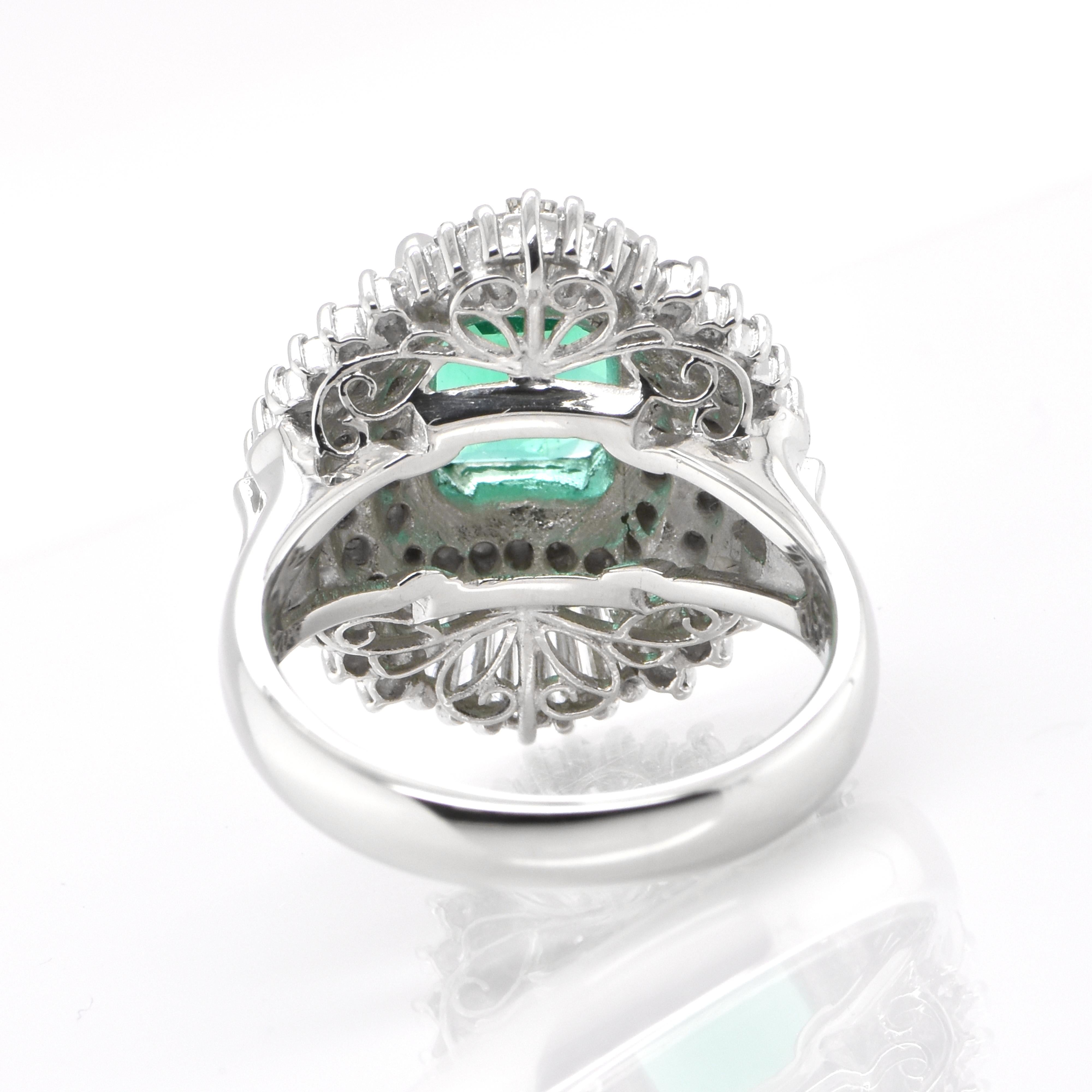 Women's  1.60 Carat Natural Emerald and Diamond Ring Set in Platinum For Sale