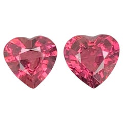 1.60 Carat Natural Loose 2 Piece Heart Shaped African Pink Garnet Gemstones (pierres précieuses de grenat rose africain en forme de coeur)