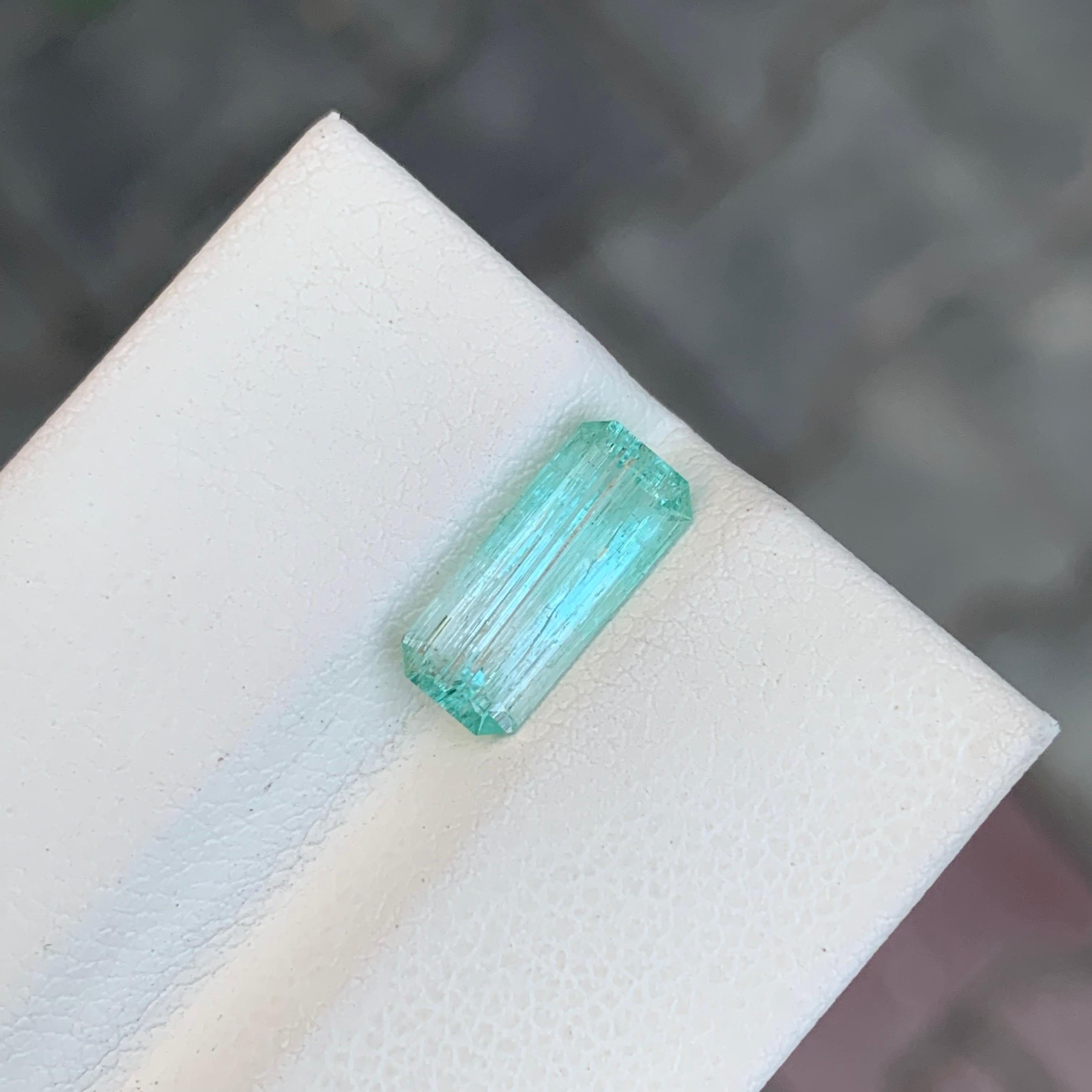 Loose Light Green Emerald Beryl 
Weight: 1.60 Carat 
Dim: 11.6 x 5.2 x 3.6 Mm 
Colour: Light Green 
Origin: Afghanistan 
Treatment: Non 
Certificate: On Demand 

Green beryl is a semi-precious gemstone and a member of the beryl family, which also