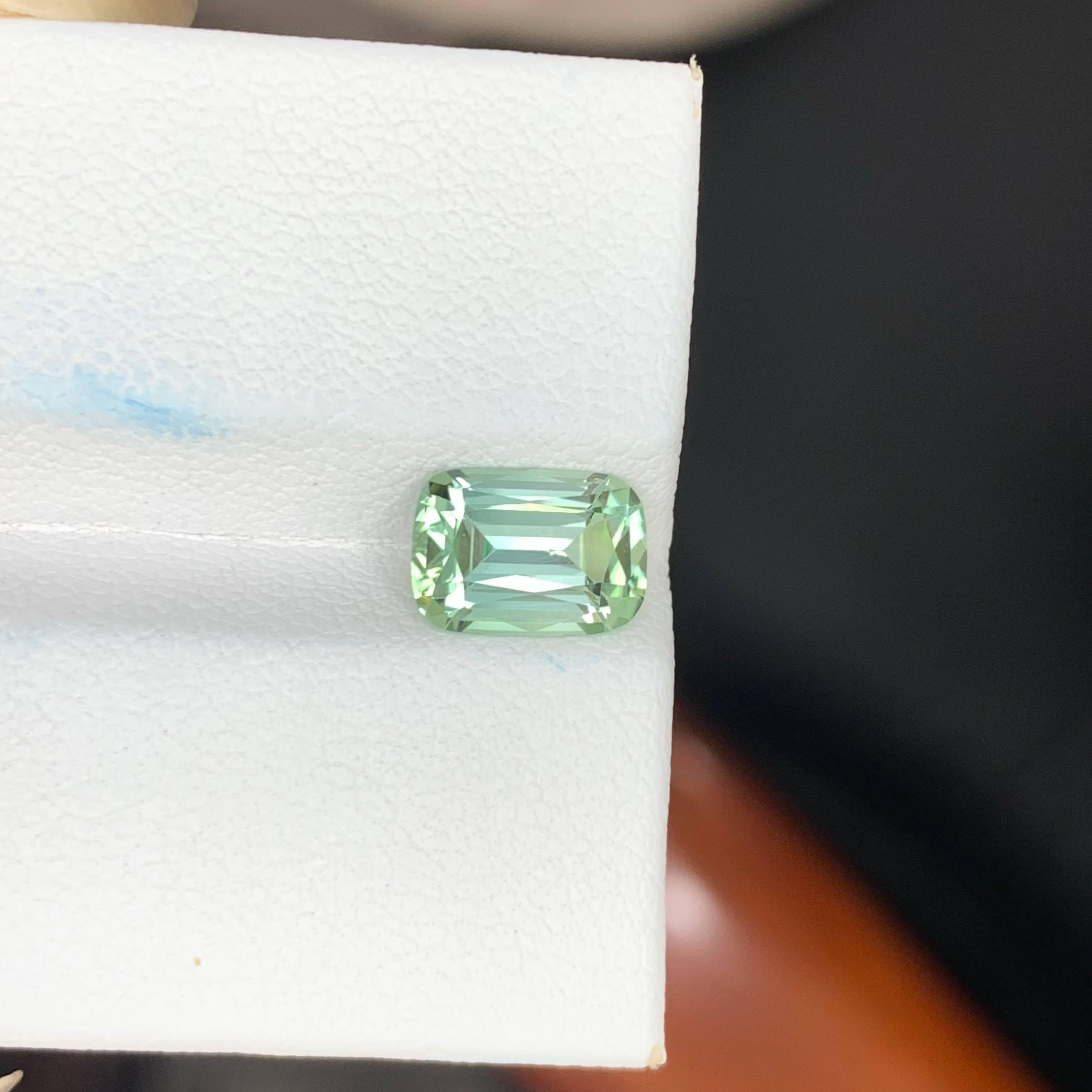 1.60 Carati di tormalina verde menta naturale sfusa con taglio a cuscino Gemma afgana in vendita 5