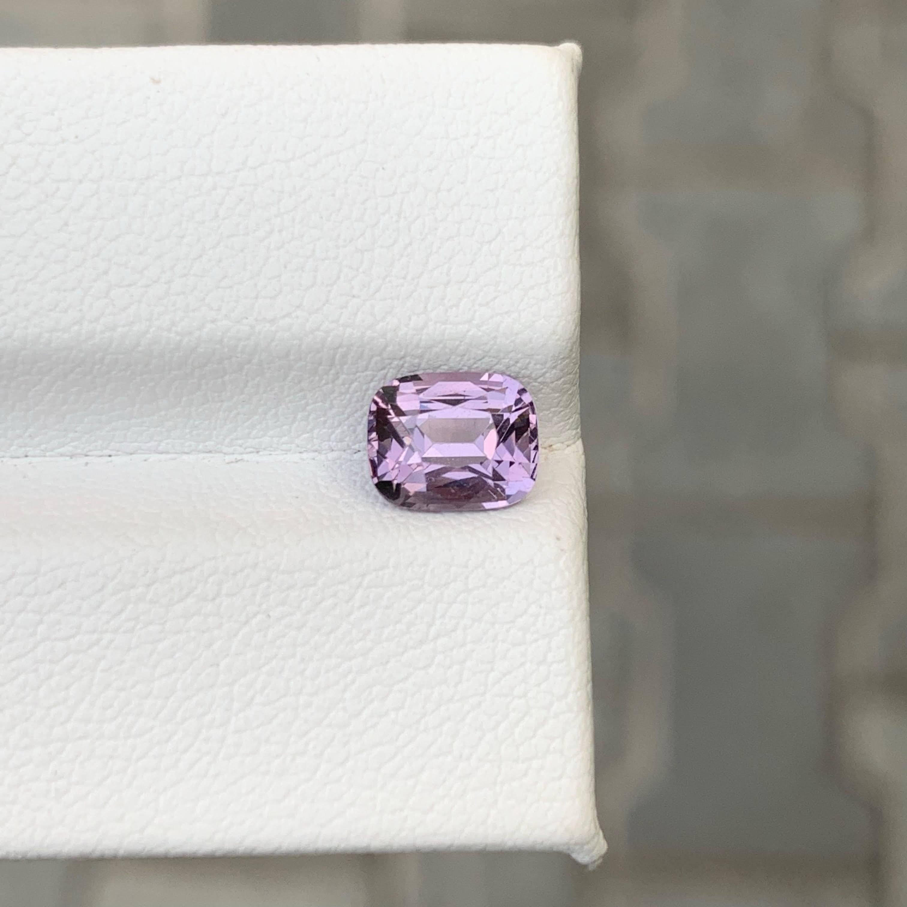 1,60 Carati di Spinello birmano rosa violaceo naturale sciolto con taglio a cuscino in vendita 5