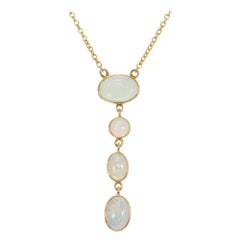 Antique 1.60 Carat Opal Yellow Gold Drop Pendant Necklace, circa 1940's