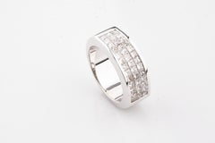 1.60 Carat Princess Diamond Invisible Set Plaque Ring in White Gold