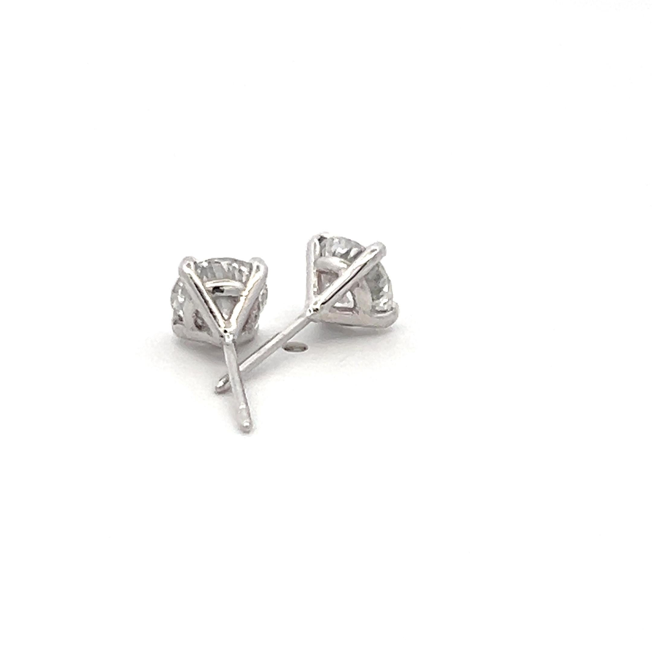 1,60 Karat Runder Brillant E VS2 Diamant-Ohrstecker aus 18 Karat Weißgold im Angebot 2