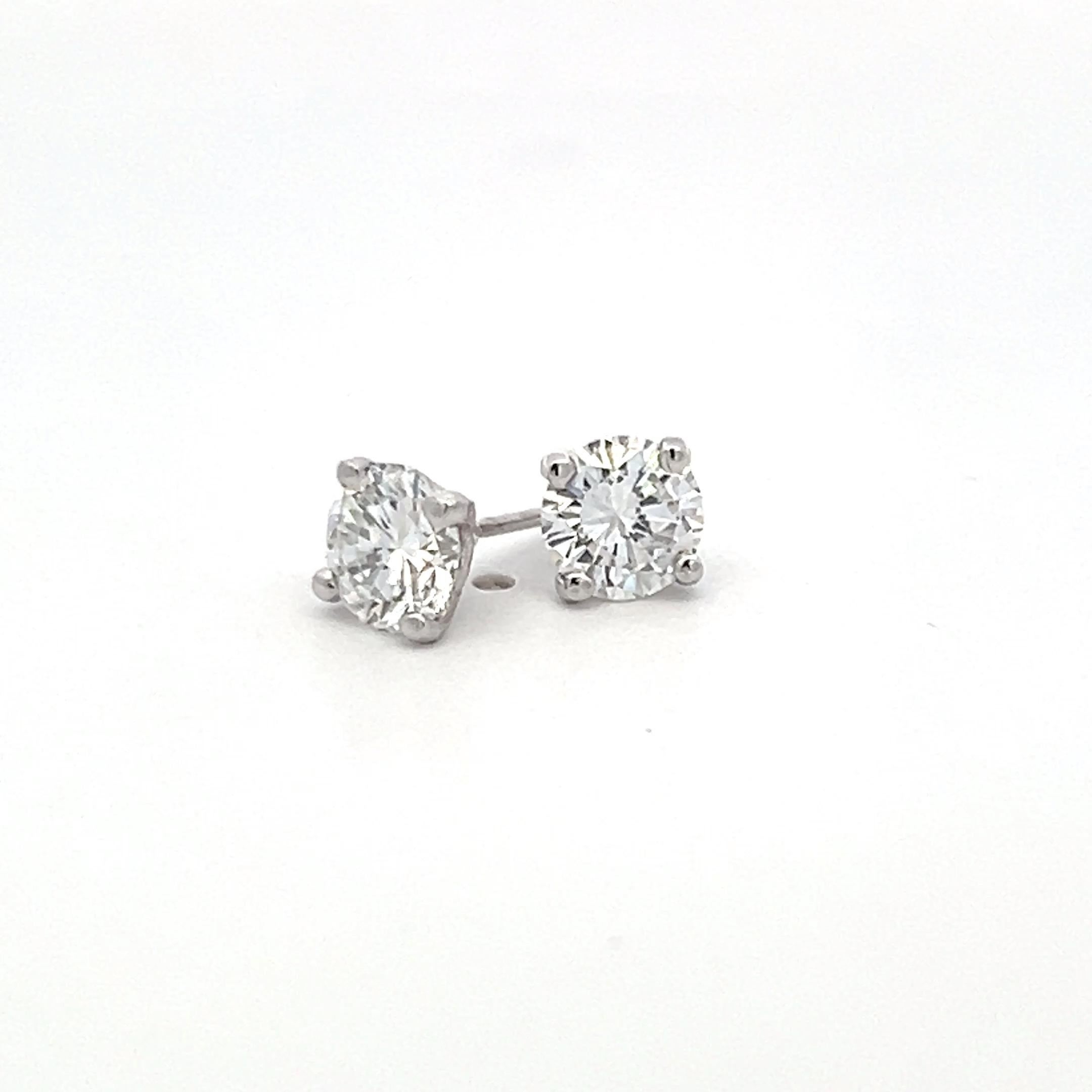1,60 Karat Runder Brillant E VS2 Diamant-Ohrstecker aus 18 Karat Weißgold im Angebot 4