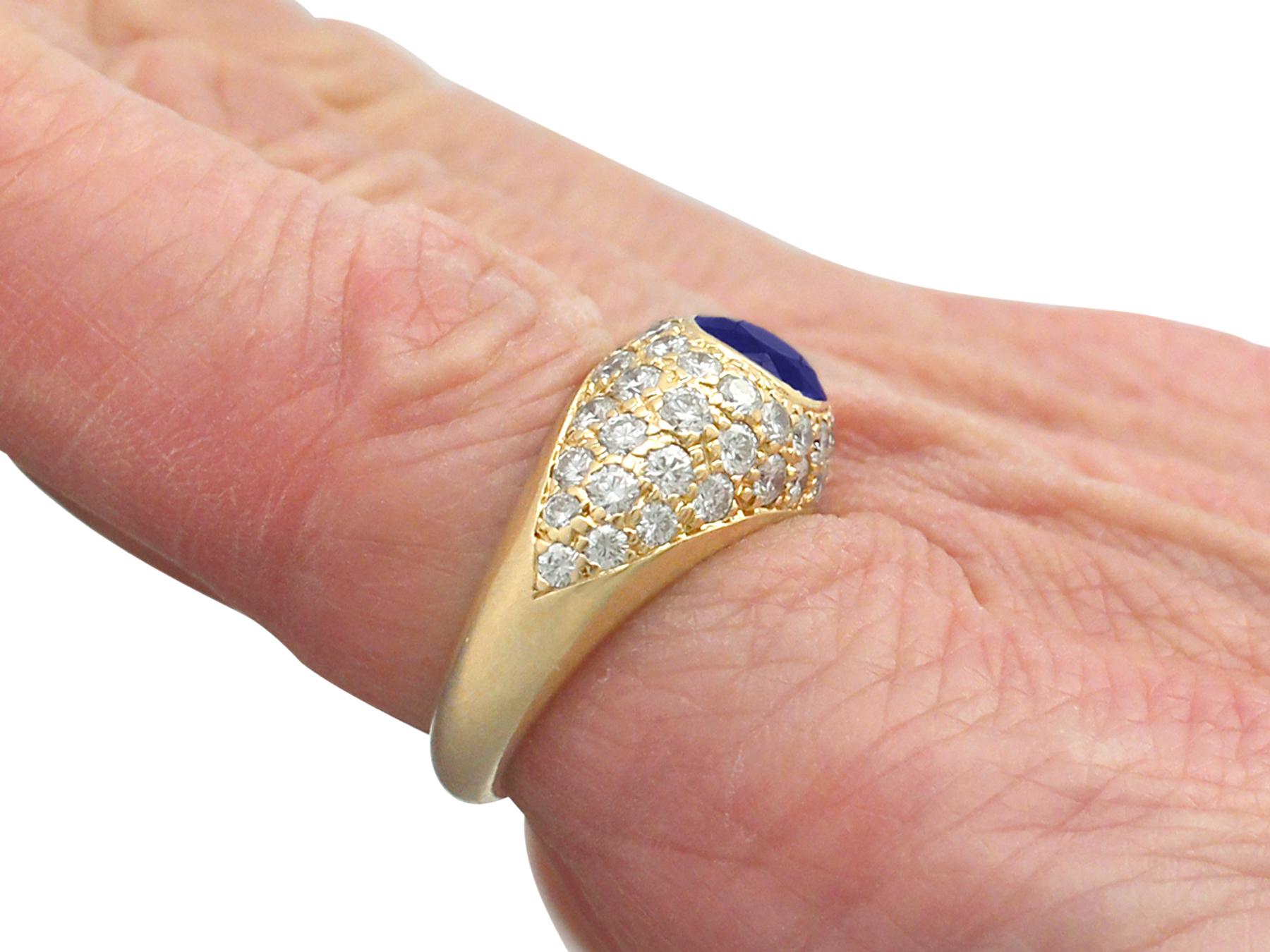 1.60 Carat Oval Cut Sapphire 1.20 Carat Diamond 18k Yellow Gold Cocktail Ring For Sale 1