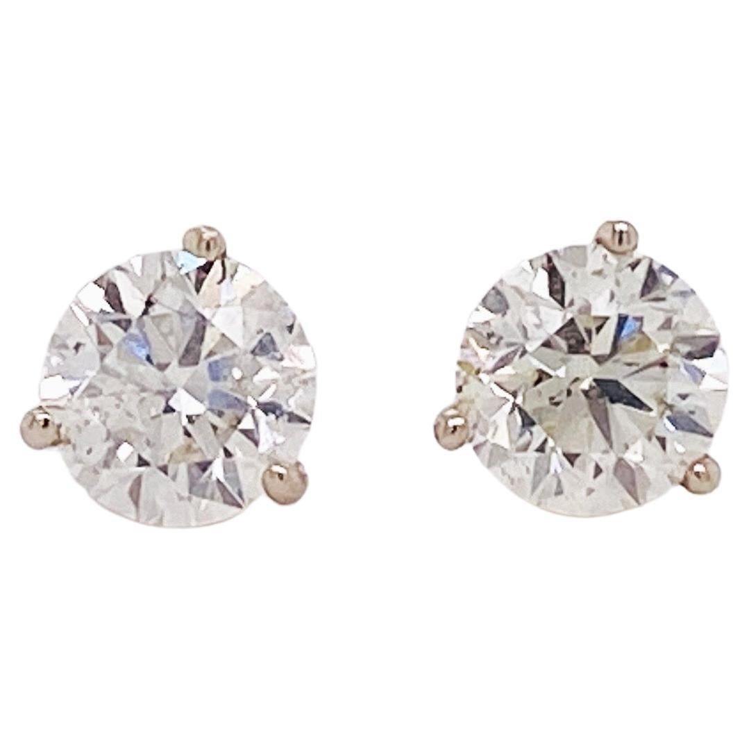 1.60 Carats Diamond Martini Stud Pair in 14K Gold LV For Sale