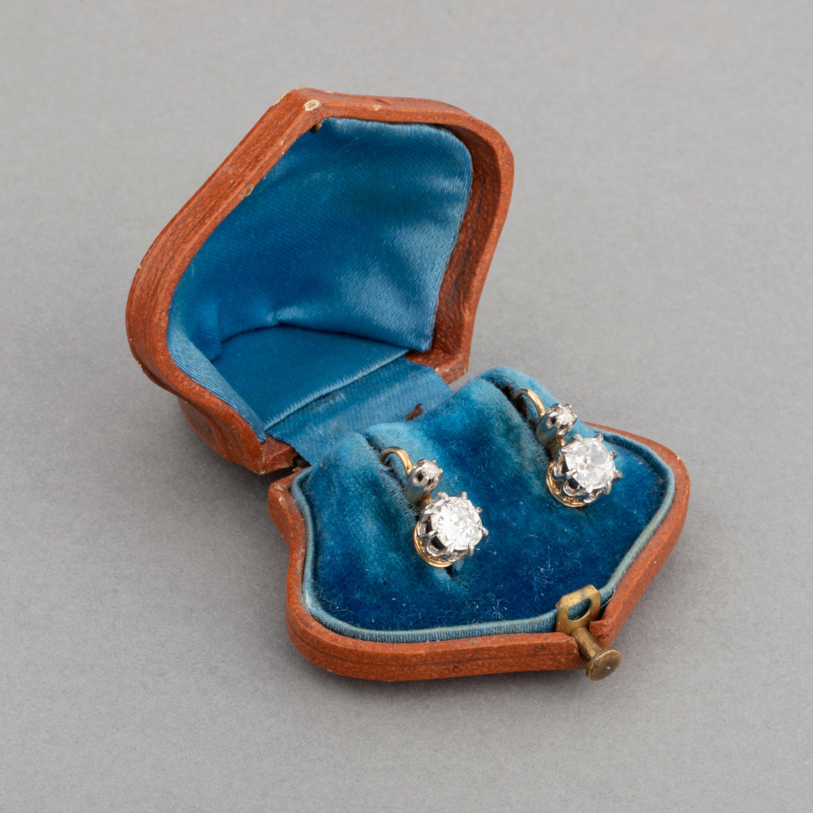 1.60 Carat Diamonds Antique Belle Époque Earrings In Good Condition In Saint-Ouen, FR