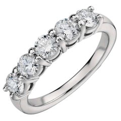 Bague à 5 pierres en platine avec diamants et diamants éternels de 1,60 carat