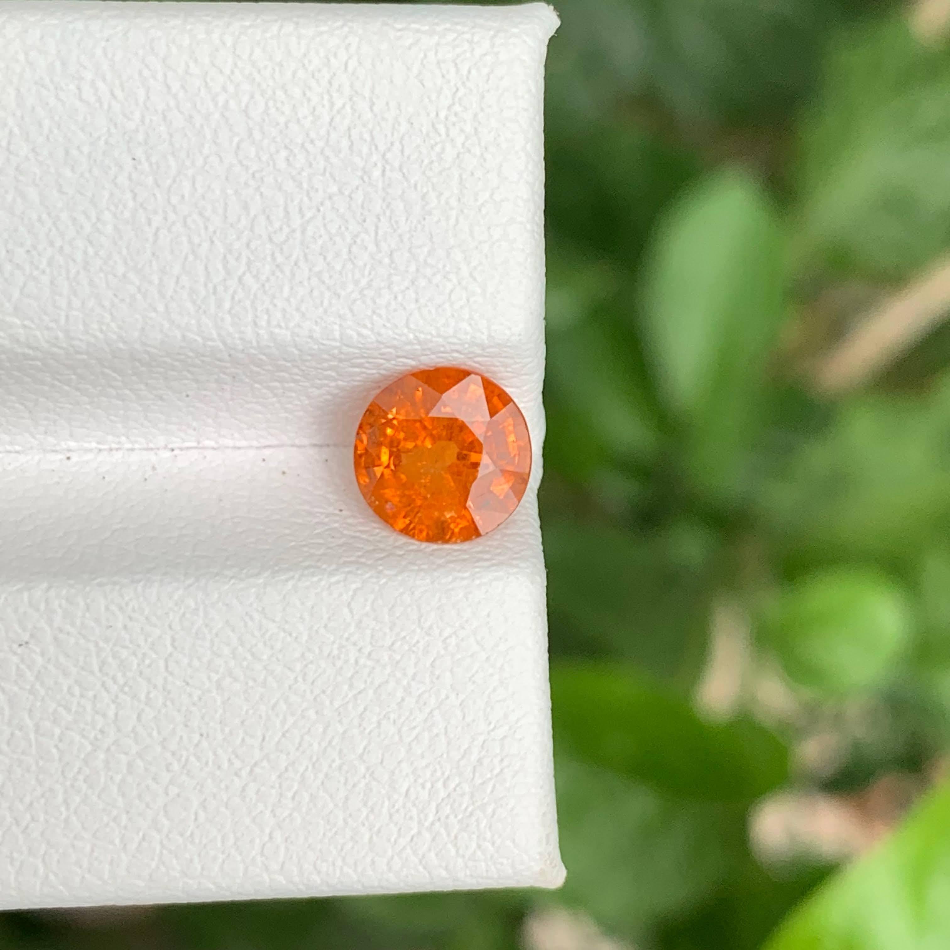 1.60 Carats Fanta Garnet Stone Round Cut Natural African Gemstone Unisexe en vente