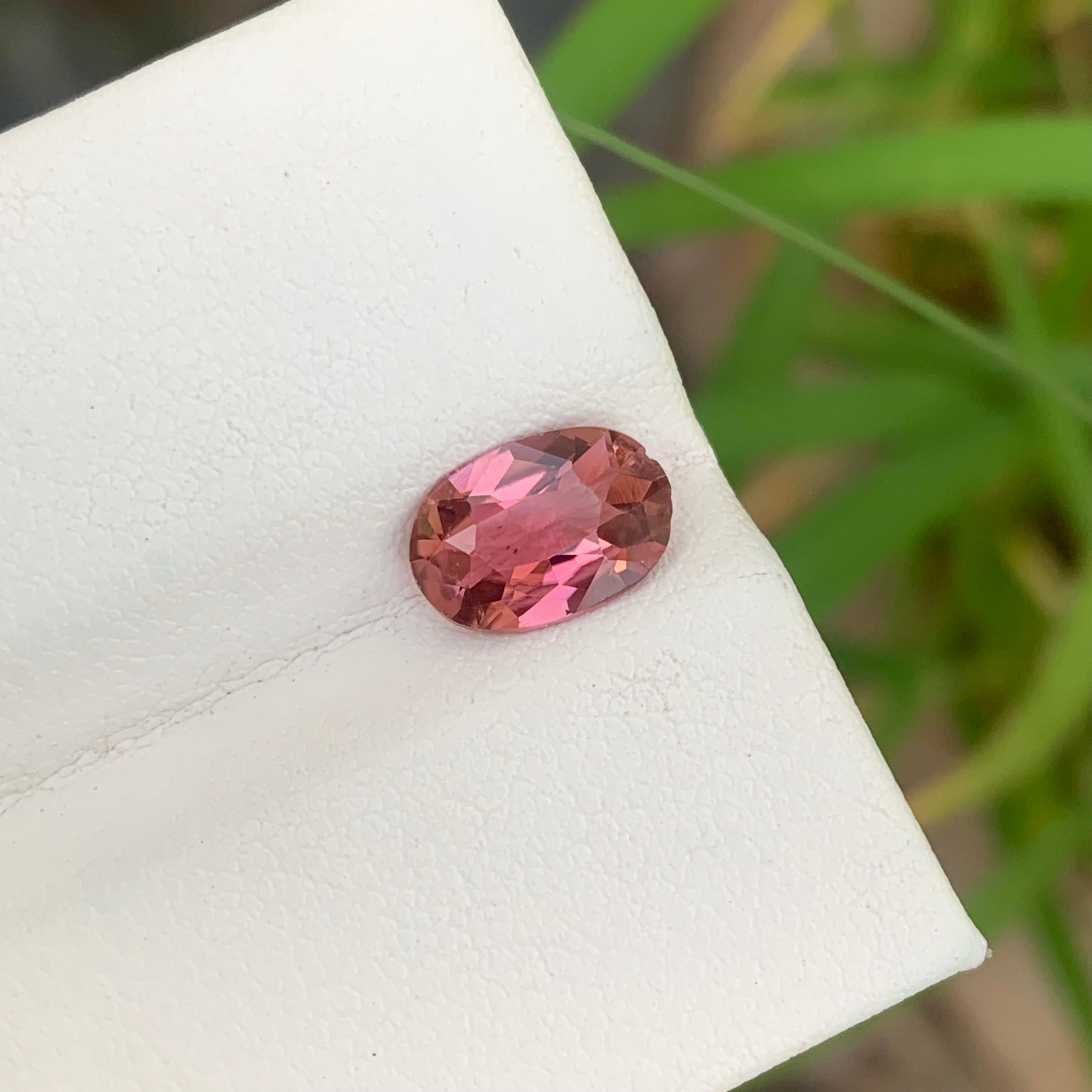 Oval Cut 1.60 Carats Natural Loose Pink Tourmaline Oval Shape Ring Gem For Sale