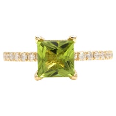 1.60 Carats Natural Peridot and Diamond 14K Solid Yellow Gold Ring