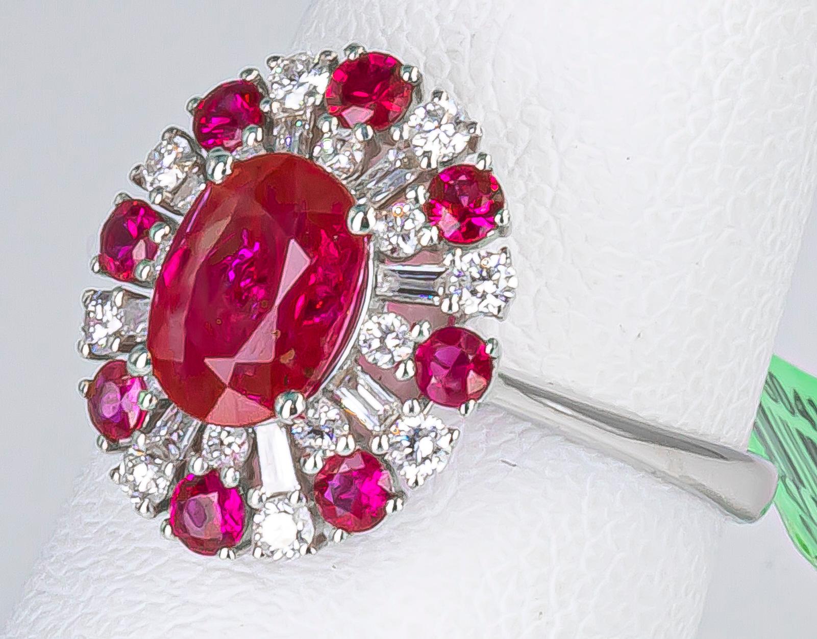 Oval Cut 1.60 Carat Ruby Ring with Diamonds 18 Karat Gold