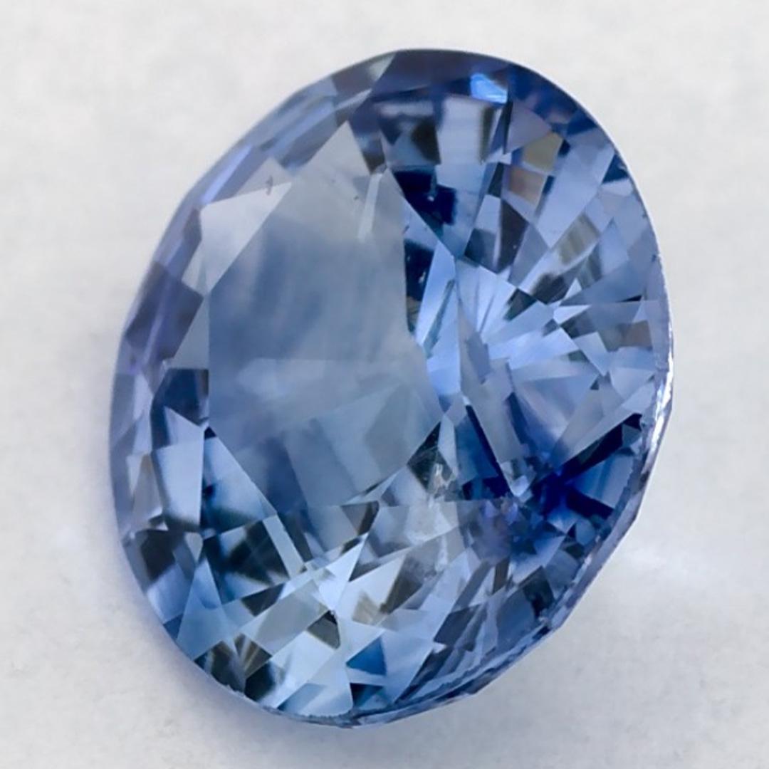 Donna 1.60 carati di zaffiro blu ovale sfuso in vendita