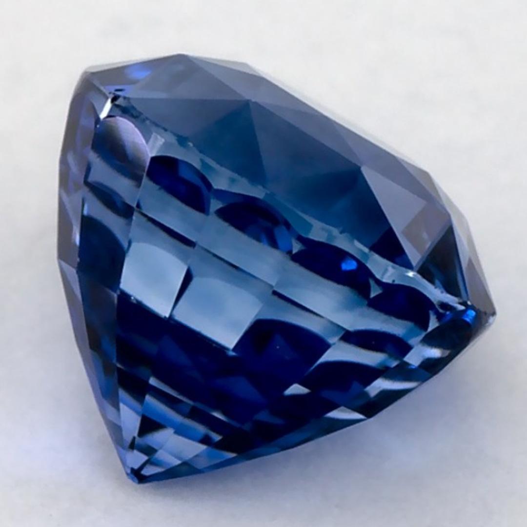 1.60 Karat Blauer Saphir Oval Loser Edelstein im Angebot 1