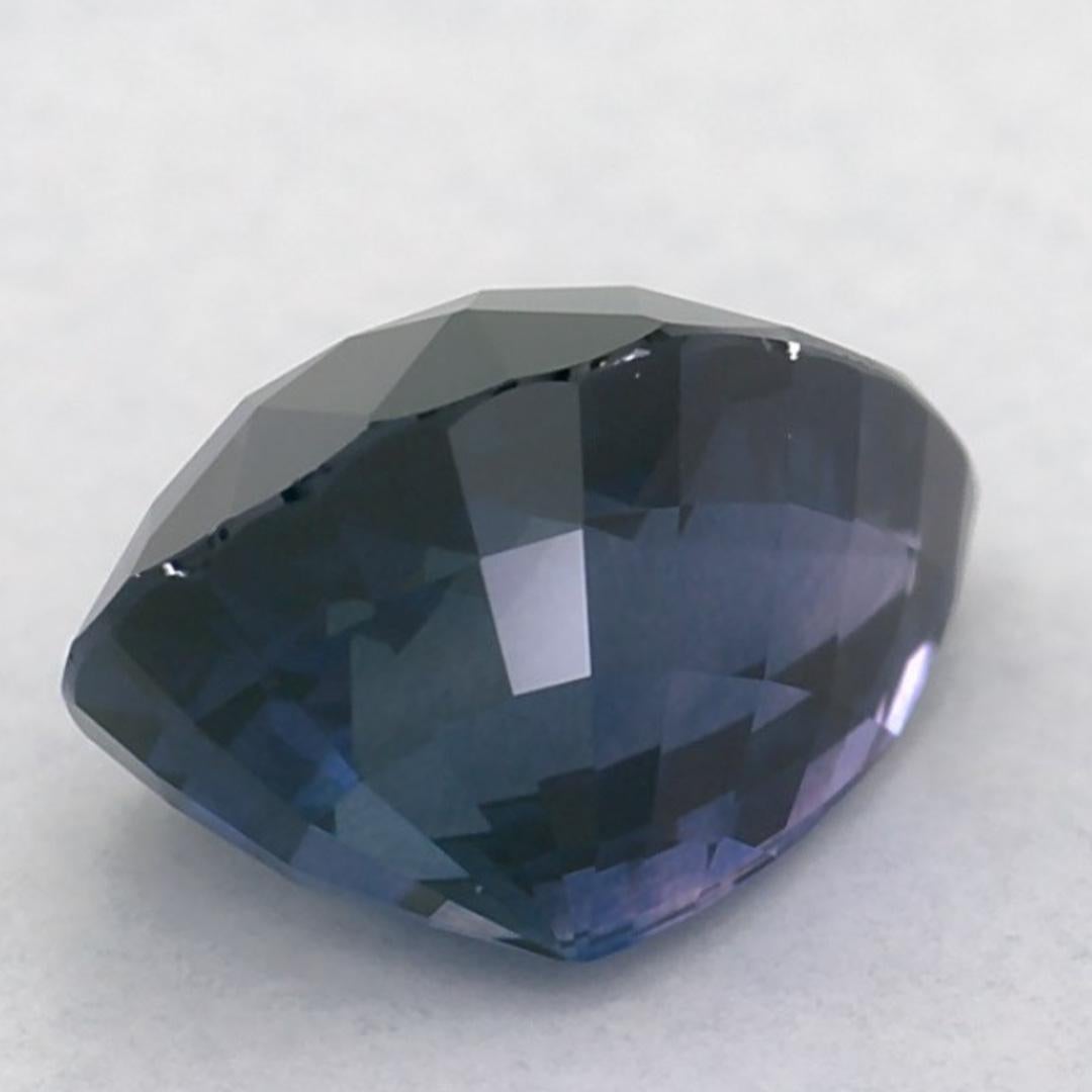 1.60 carati di zaffiro blu a forma di pera sciolto in vendita 3