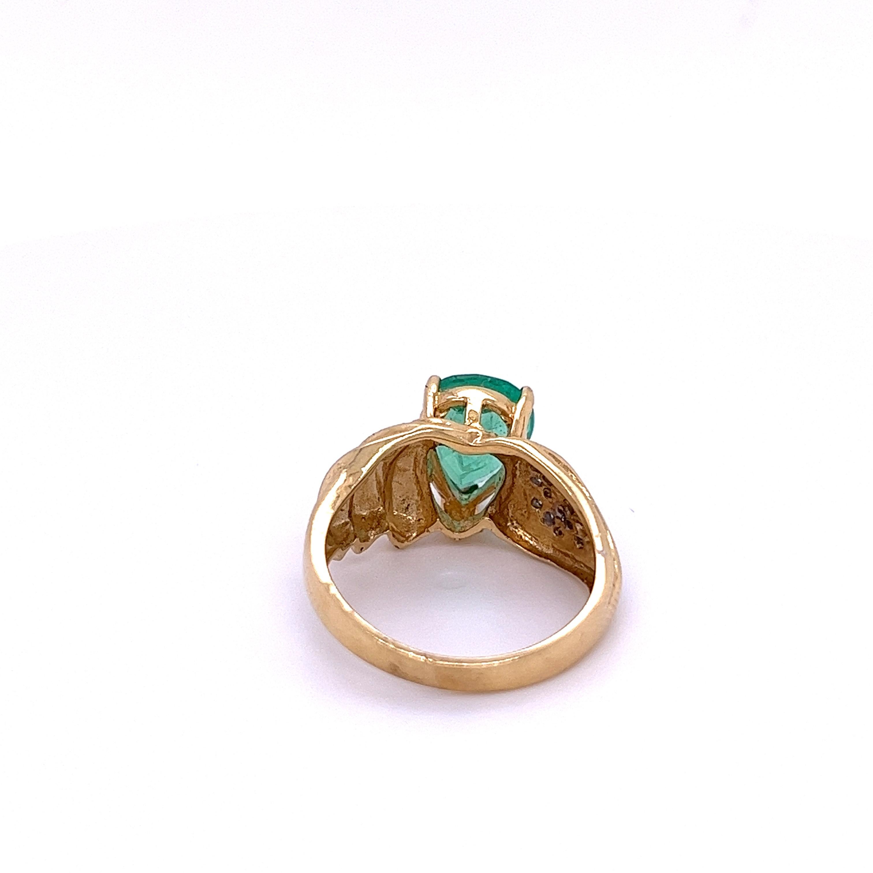 Art Deco 1.60 Pear Shape Colombian Emerald and Diamond Ring in 14k Yellow Gold For Sale