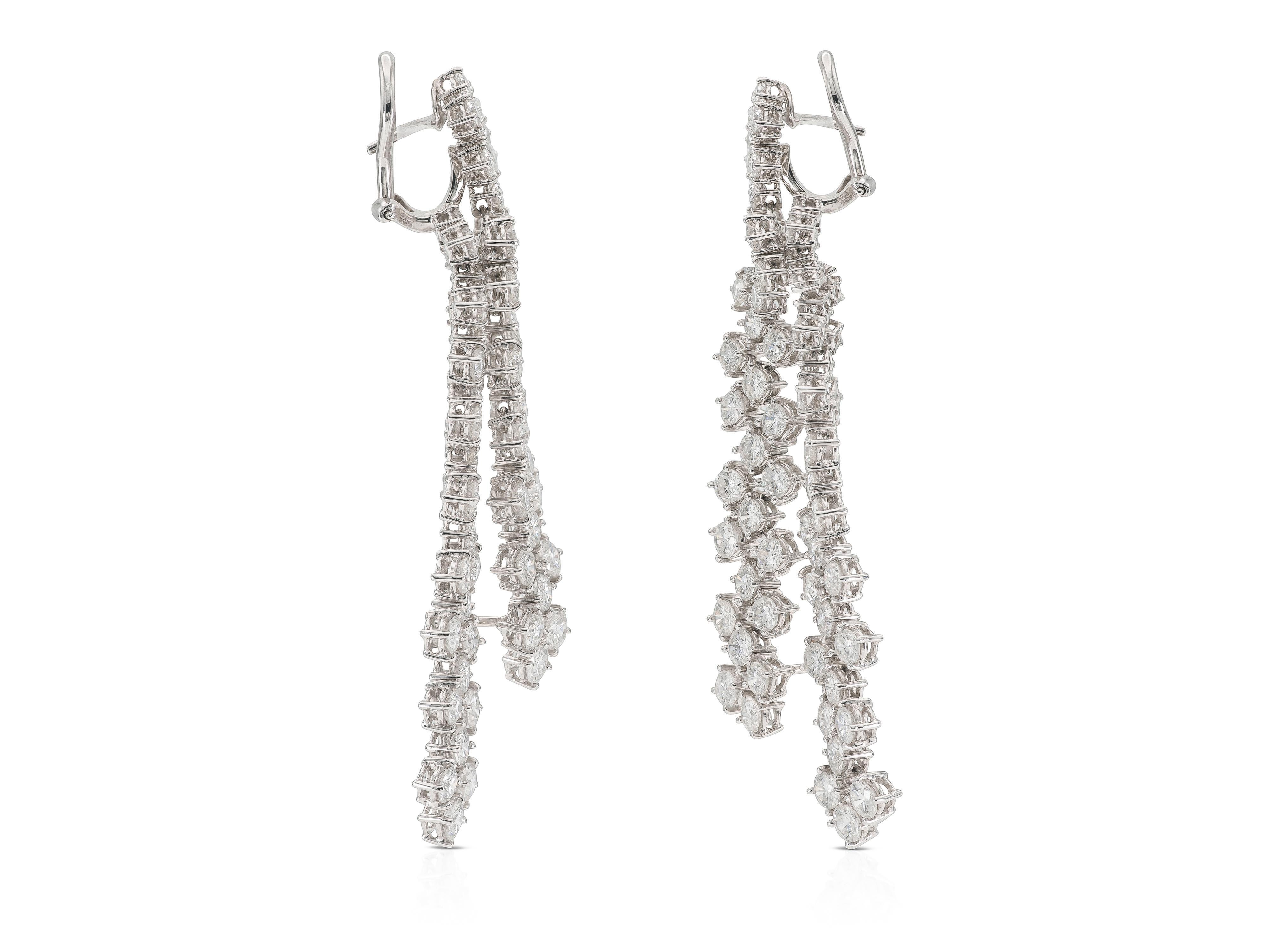 Round Cut 16.00 Carat Diamond Dangle earrings For Sale