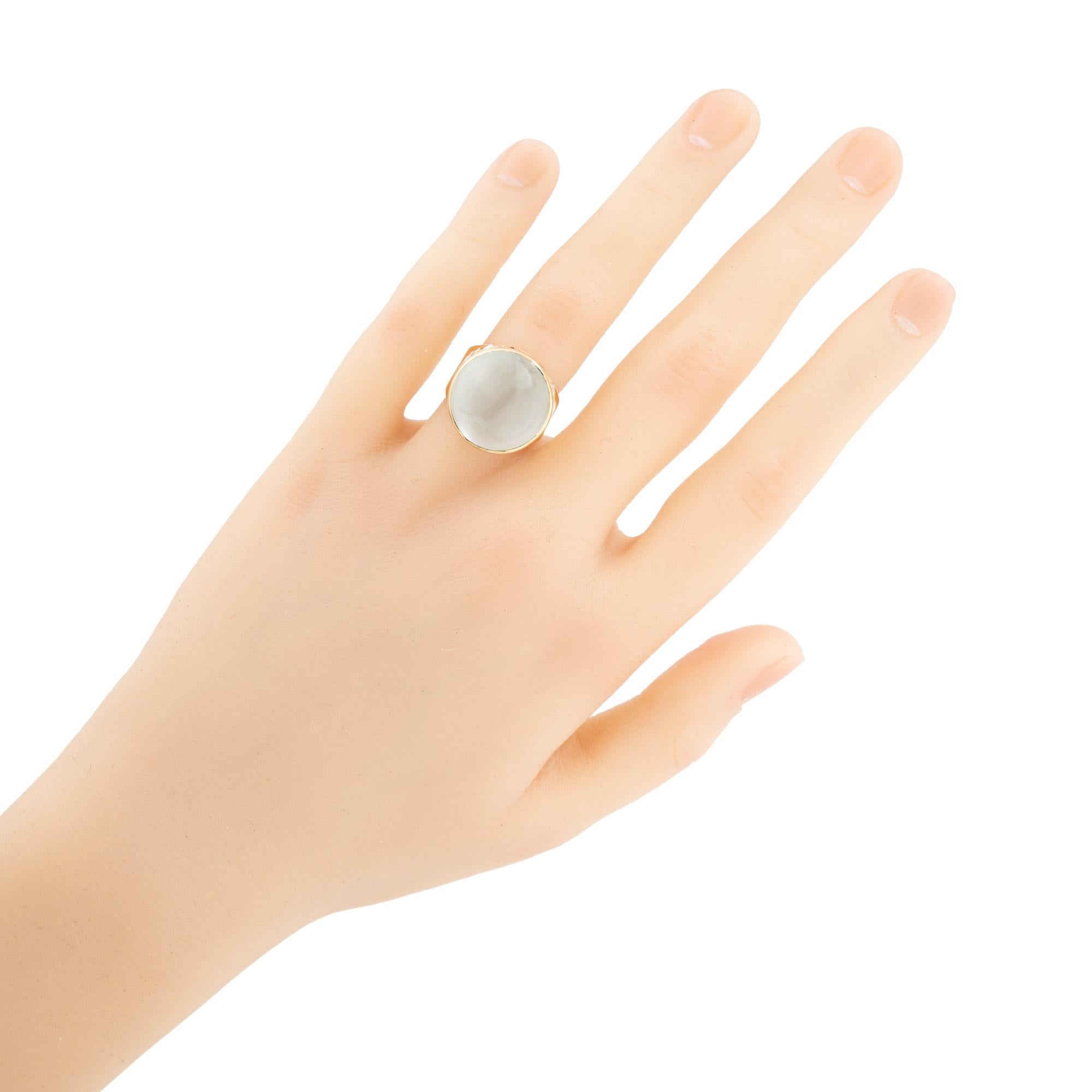16.00 Carat Round Cabochon Aquamarine Yellow Gold Ring For Sale 2