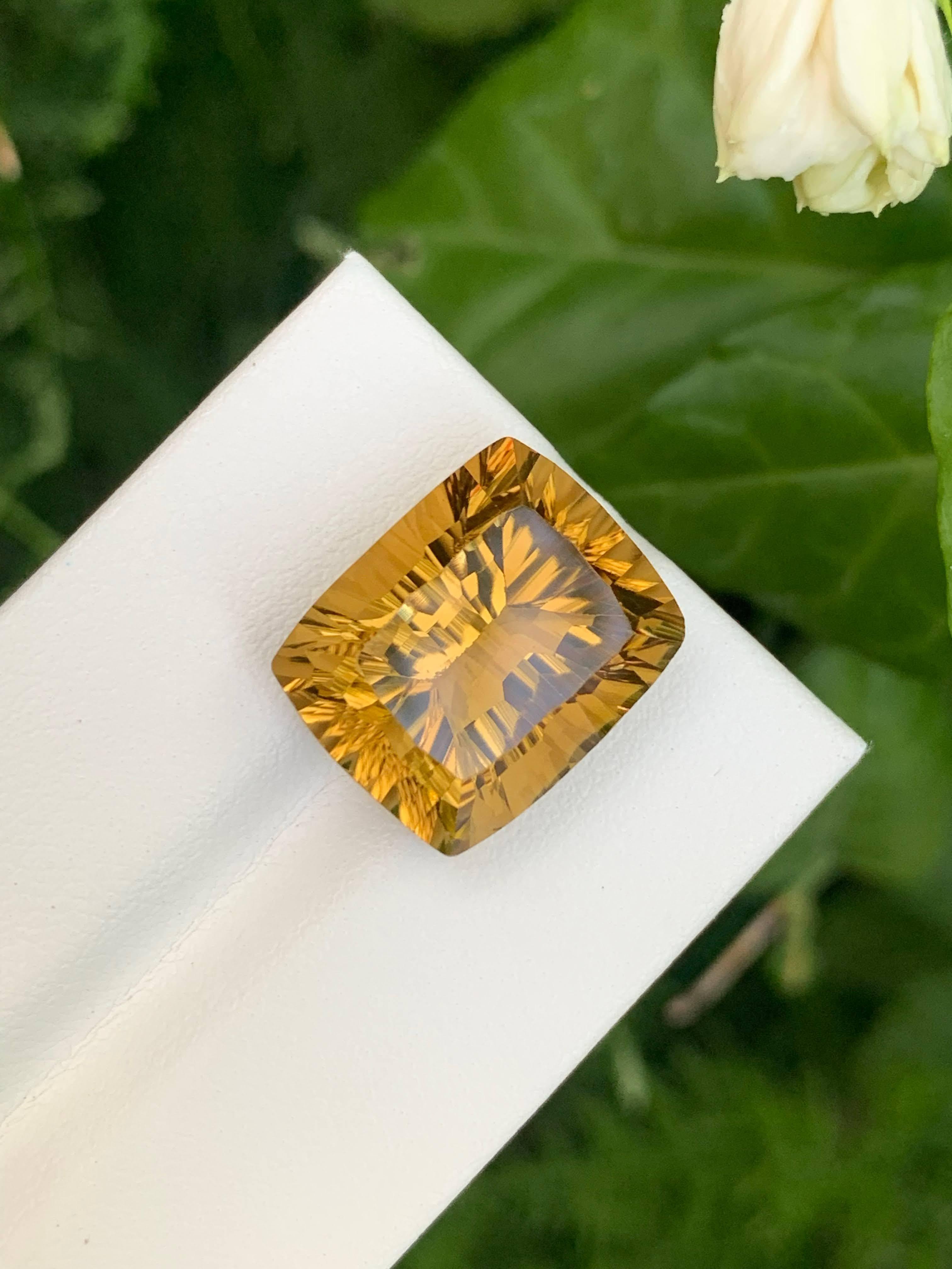 16,00 Carati Splendidamente sfaccettato Citrino d'oro Fancy Cushion Cut Africa Gemstone in vendita 2