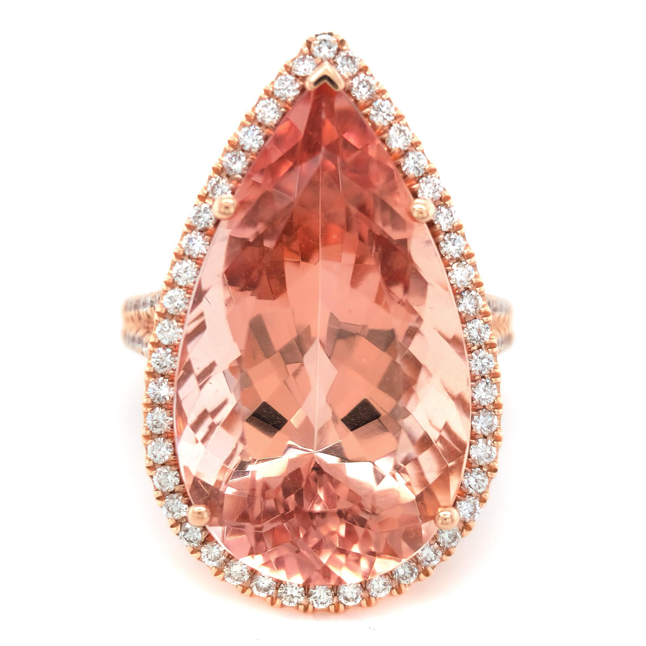 16.00 Carats Morganite Diamonds set in 14K Rose Gold Ring In New Condition For Sale In Los Angeles, CA