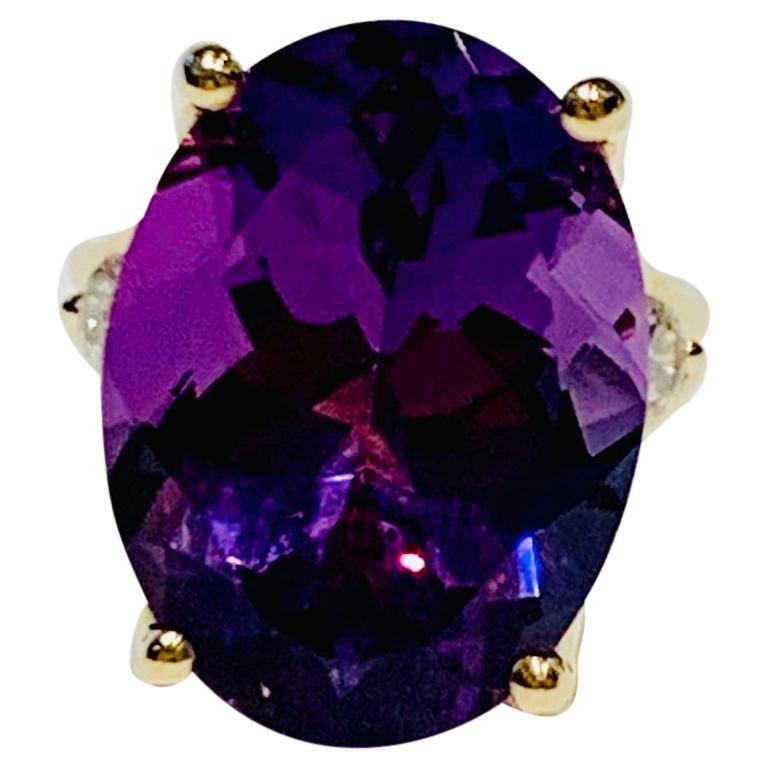 16.00 Ct Oval Deep Purple Amethyst and Diamond Cocktail Ring in 18ct ...