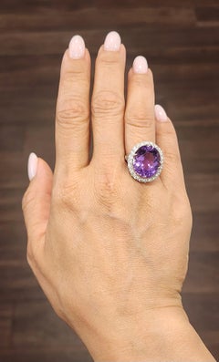 Anillo vintage de amatista y diamantes de 16,00 ct en oro amarillo de 14k