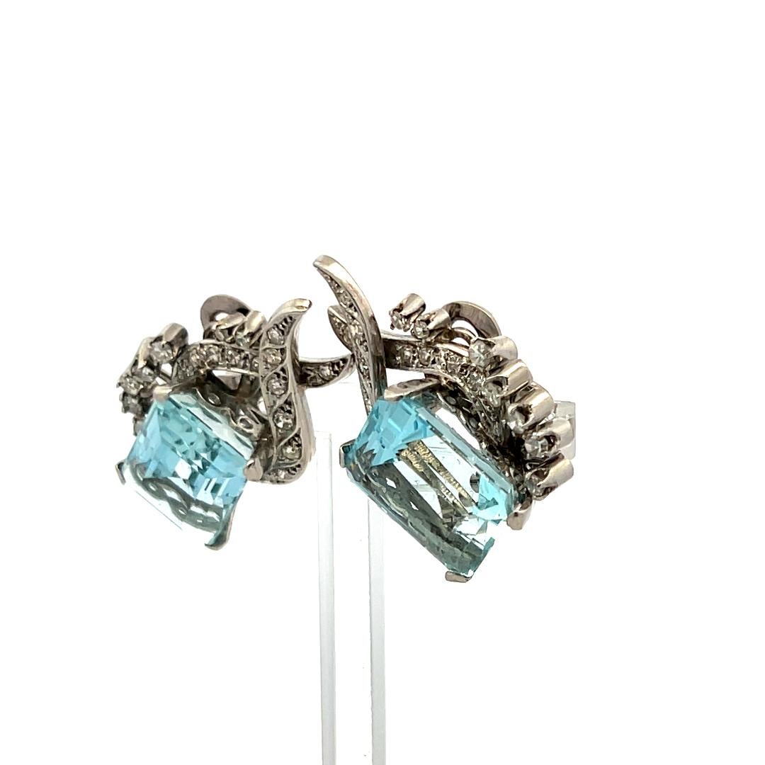 16.00ct Aigue-marine & 0.64ct Diamant Boucles d'oreilles clips en or blanc 18K taille émeraude en vente 2