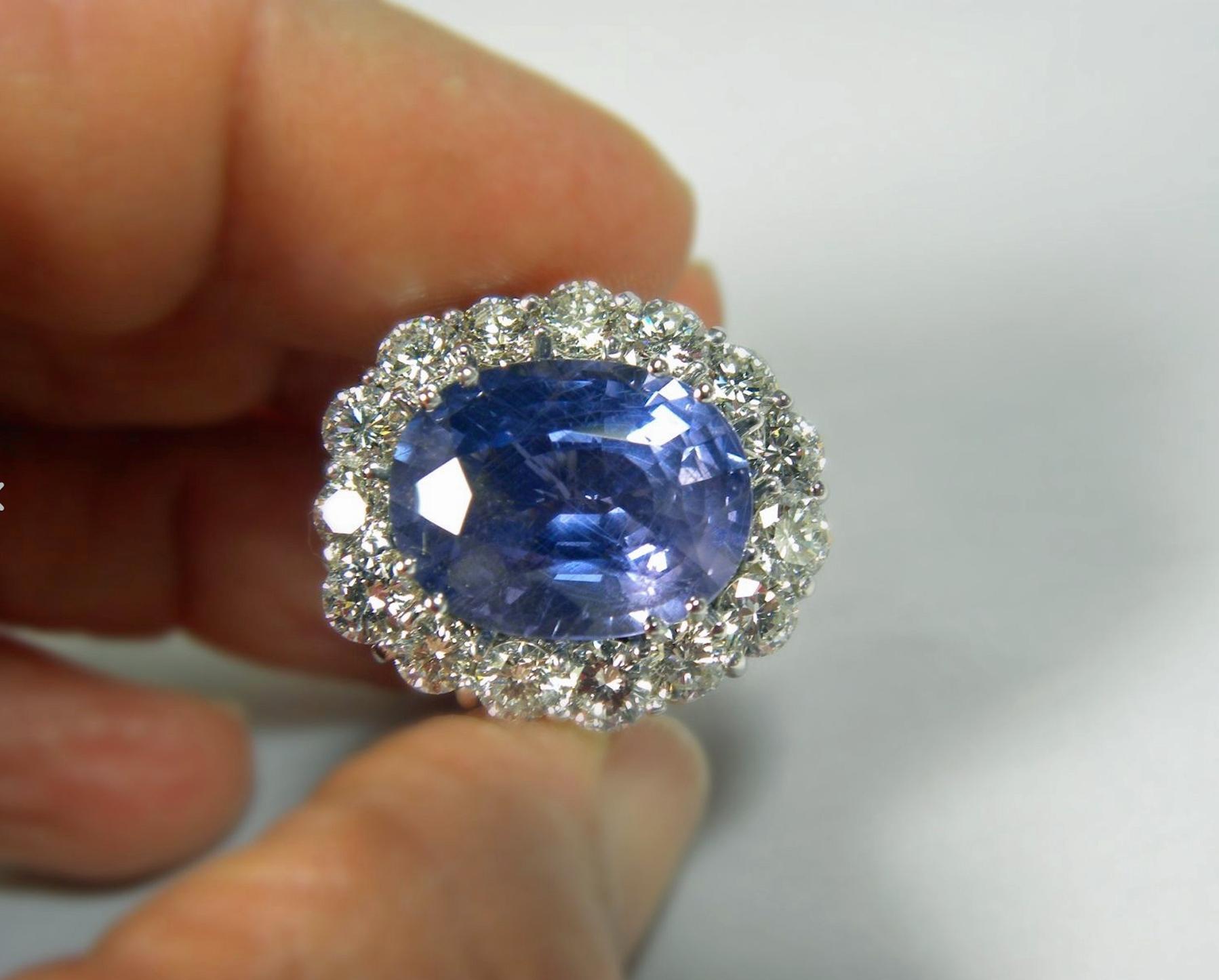 GIA 16.00 Carat Certified Natural Unheated Sapphire and Diamond White Gold Ring 3