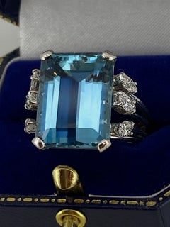 16.00ct Natural Aquamarine & 1.20ct Diamond Retro Cocktail Ring, 18K White Gold