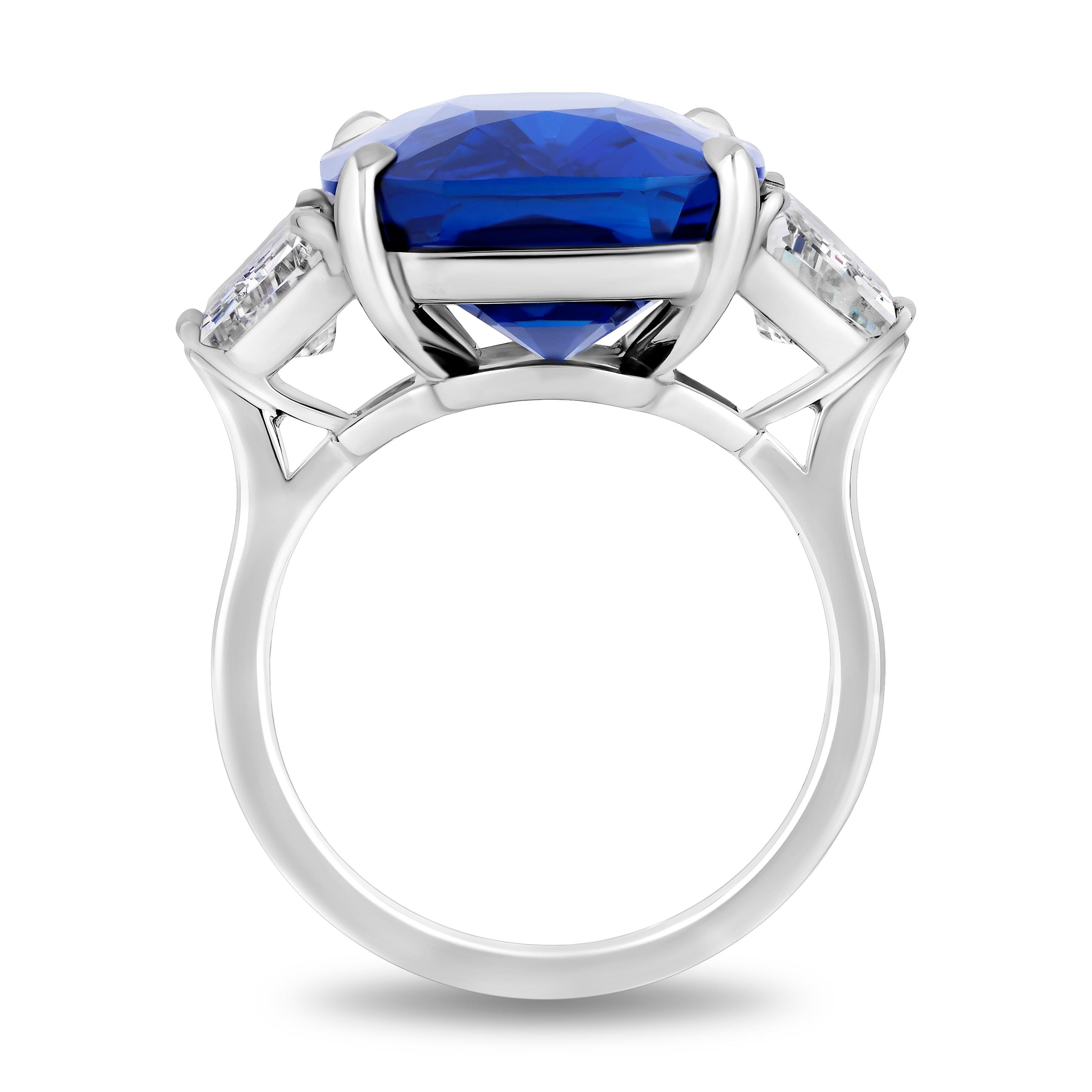 Contemporary 16.01 Carat Cushion Blue Sapphire and Diamond Platinum Ring For Sale