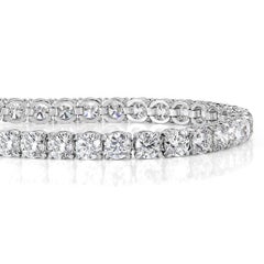 Bracciale tennis con diamanti rotondi taglio brillante da 16.02 ct.