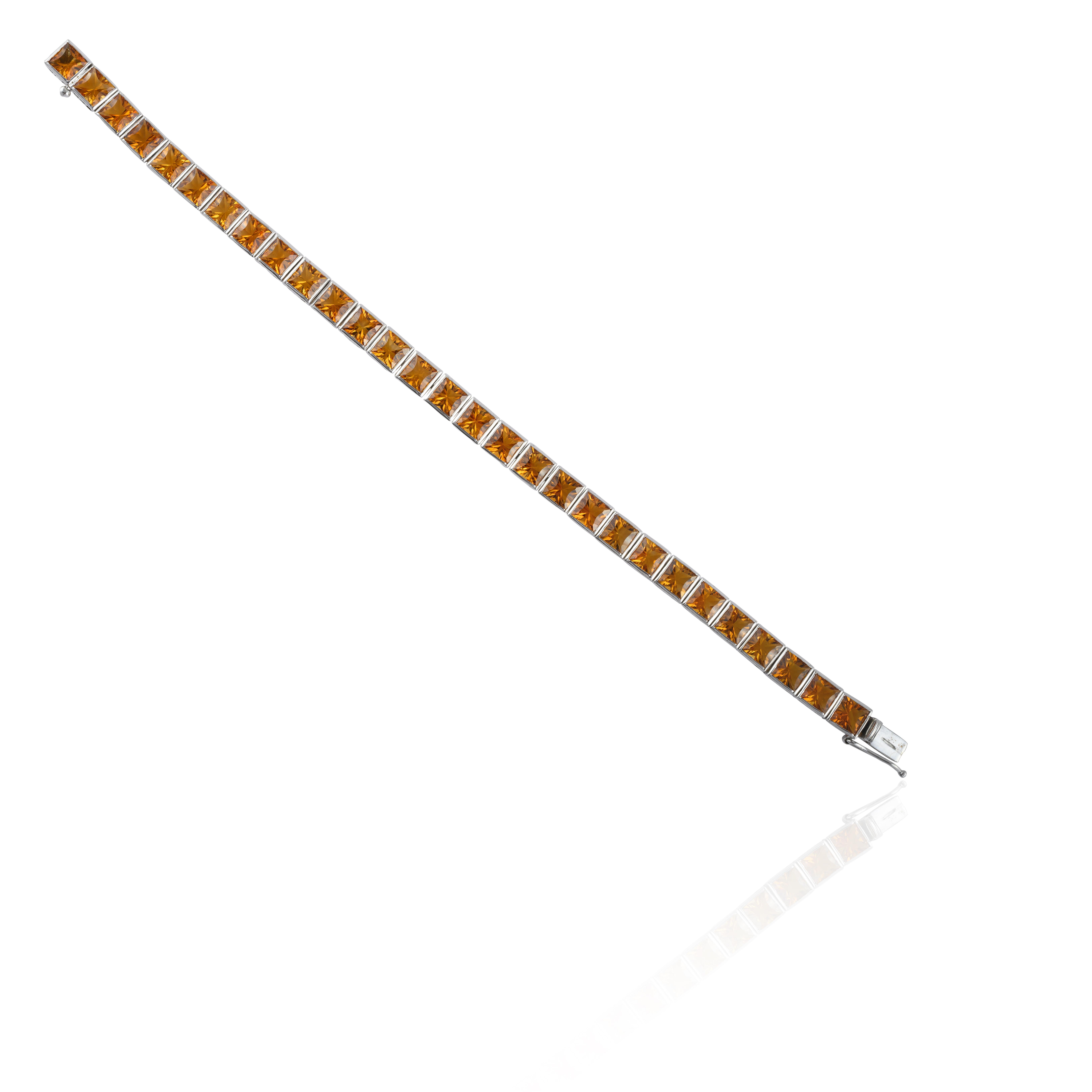 16.03 CTW Square Cut Citrine Tennis Bracelet Made Solid 14k White Gold Neuf - En vente à New York, NY