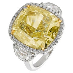 16.06 Carat Cushion Statement Fancy Yellow 18K Gold Rare Fancy-Color Splendour