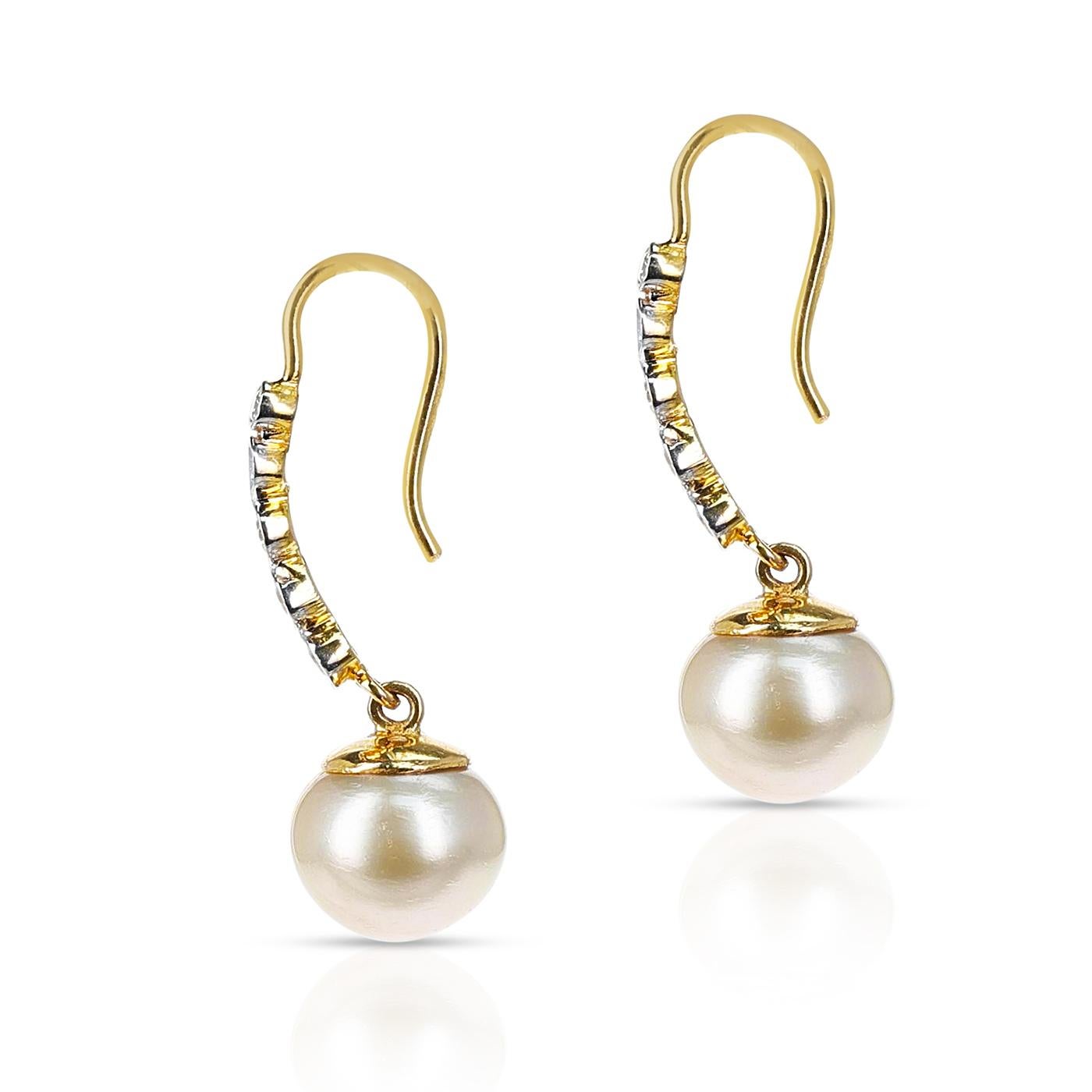 Round Cut 16.06 Ct. South Sea Pearl Dangling Earrings with 0.43 Ct. Diamonds, 14K For Sale