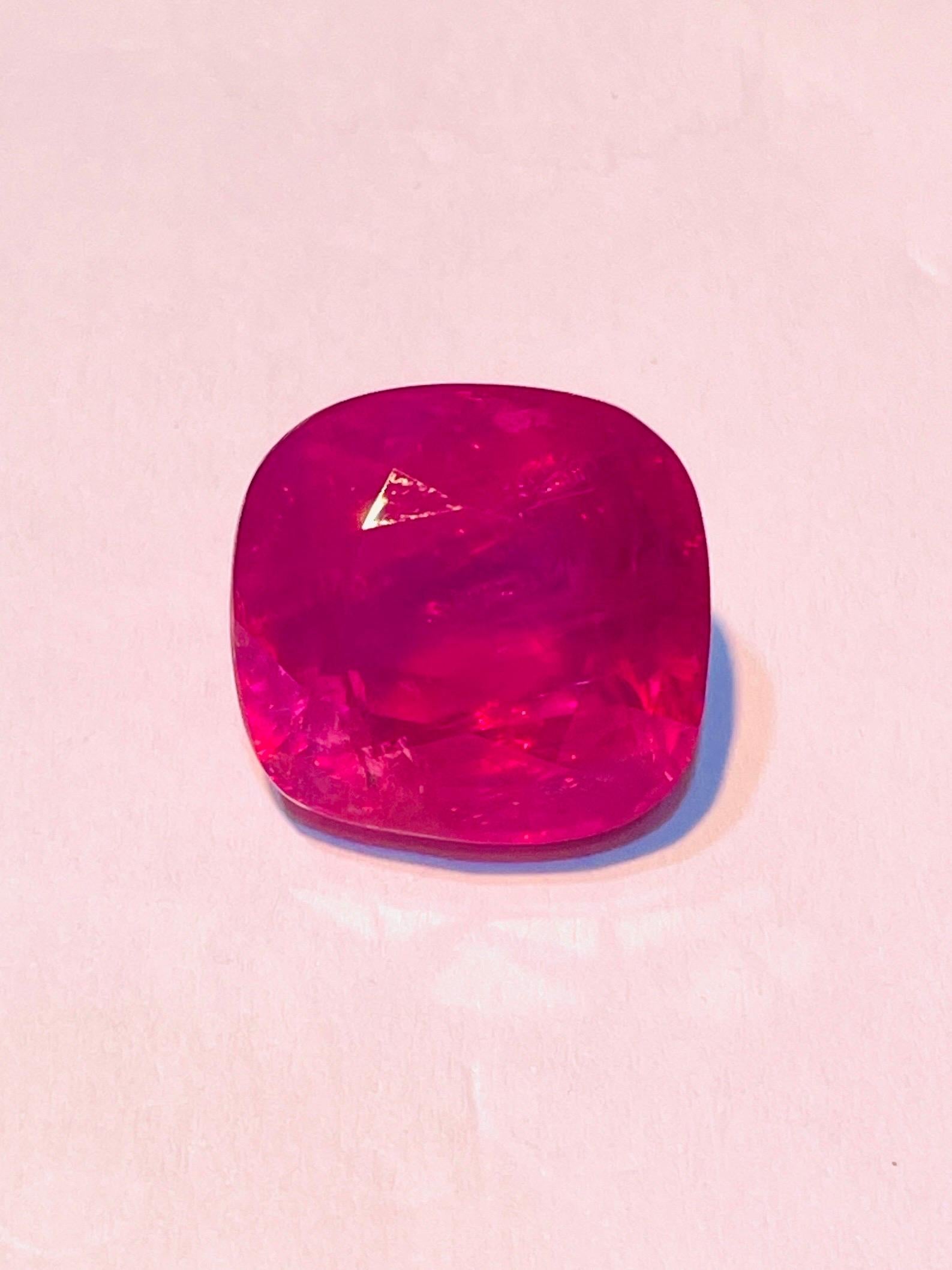 16,07Ct GRS SSEF Certificado Colección Mundial Rubí de Birmania de mayor tamaño sin calentar en venta 3