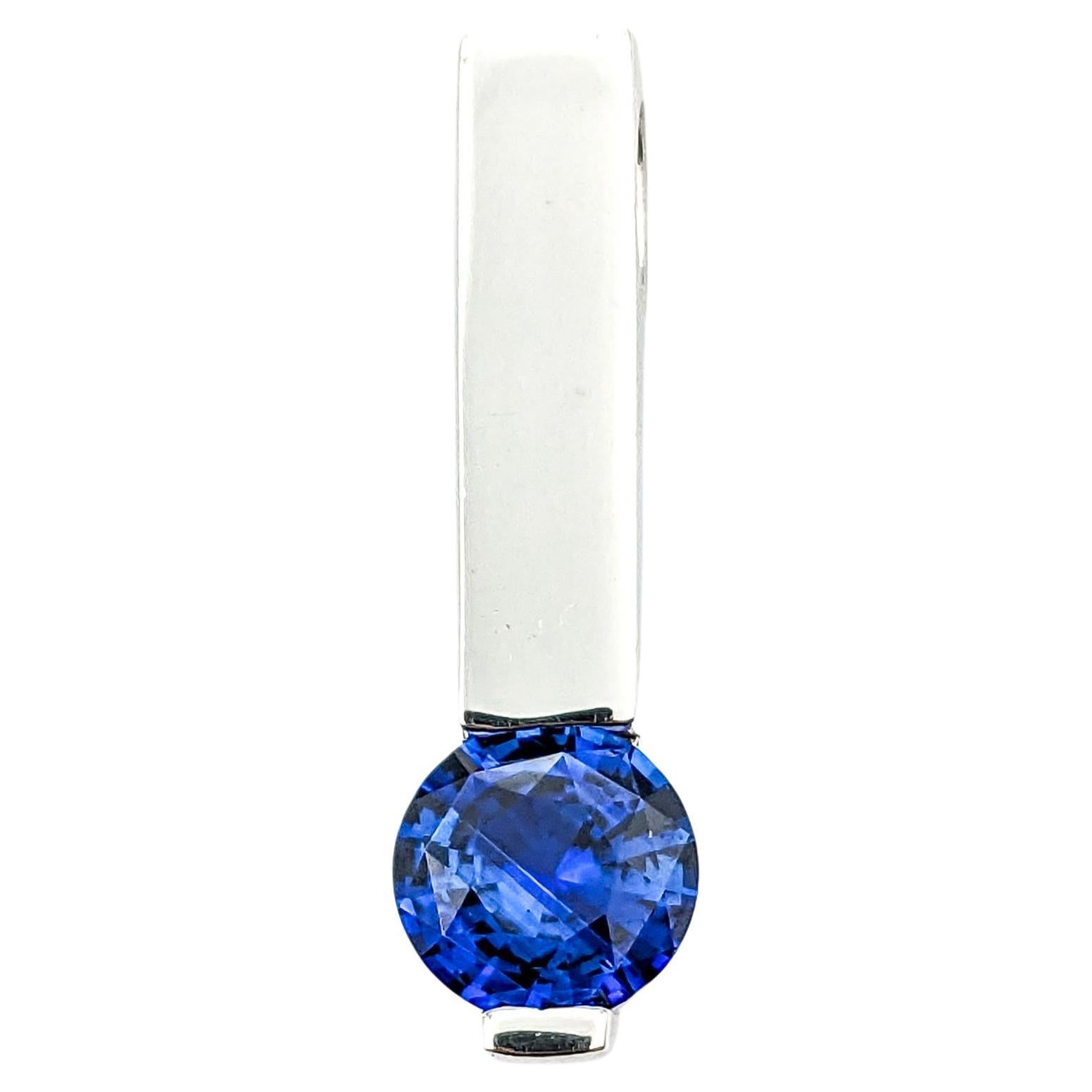 1.60ct Blue Sapphire Pendant In White Gold